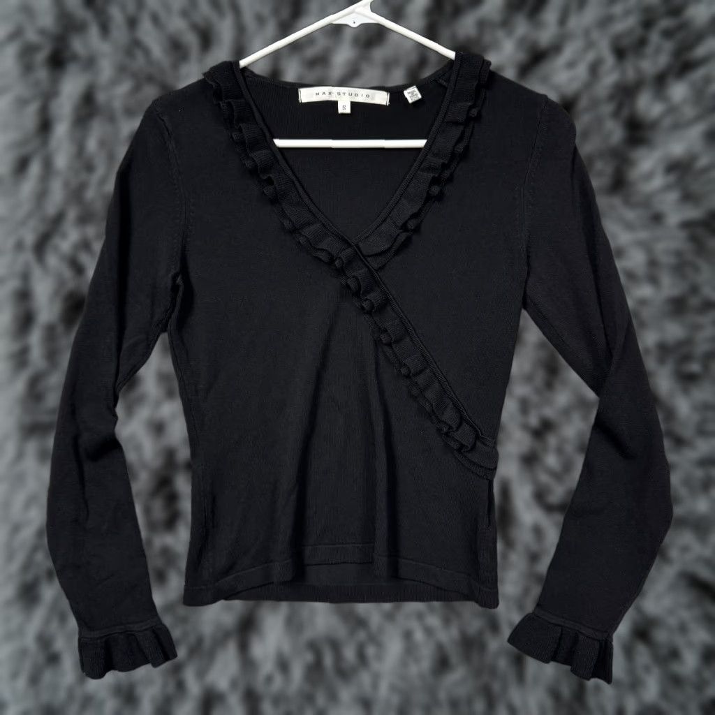 Vintage VINTAGE Max Studio Sweater S Wrap Dark Black V-Neck Ruffle Long Sleeve Women Size S / US 4 / IT 40 - 1 Thumbnail