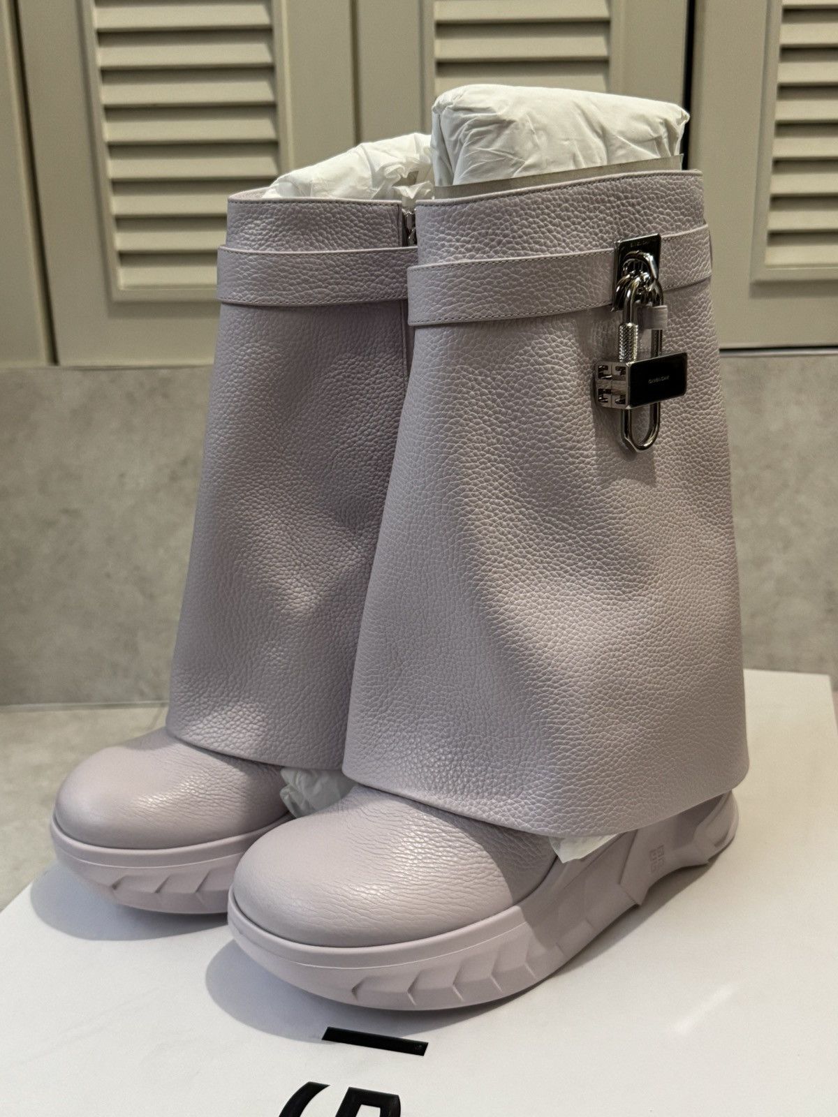 Givenchy GIVENCHY SHARK LOCK ANKLE BOOTS BIKER Size US 7 / IT 37 - 1 Thumbnail