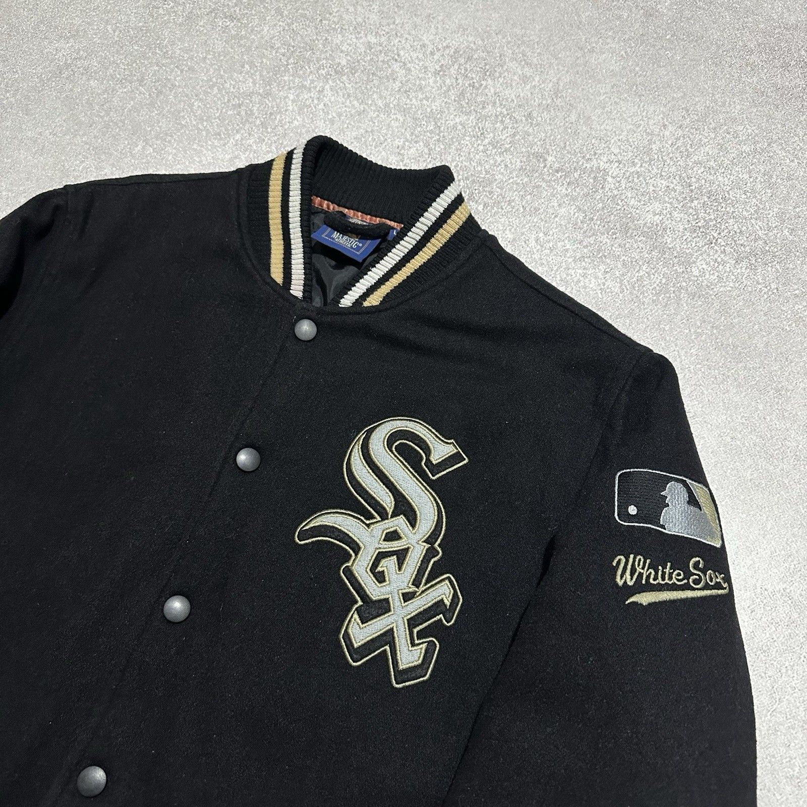 MLB × Majestic × Vintage Whitesox Cooperstown Majestic Bomber MLB Baseball Jacket Size US L / EU 52-54 / 3 - 3 Thumbnail