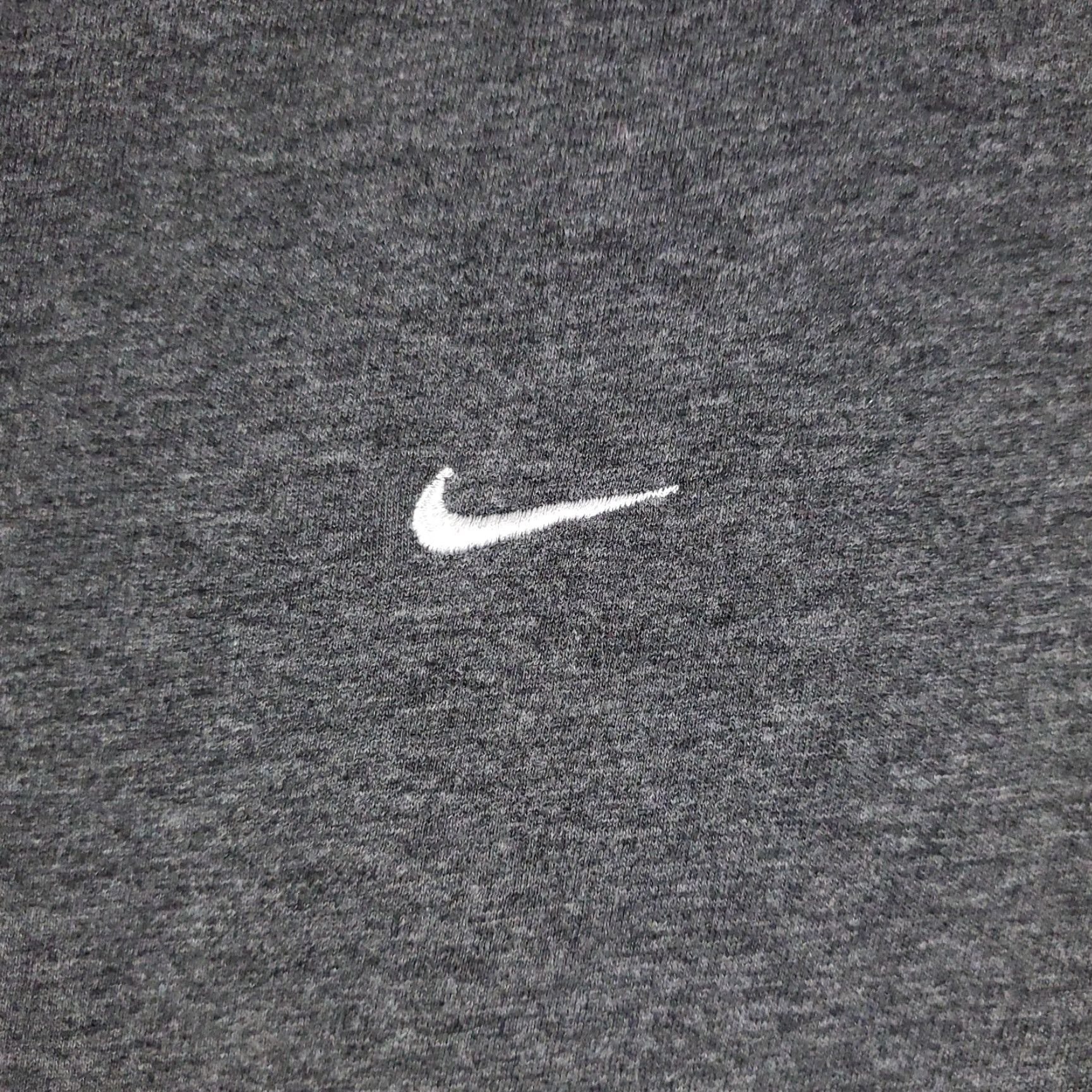 Nike Nike T-Shirt Mens XL Gray Vintage Swoosh Dri-Fit Pullover Short Sleeve Athletic Shirt Mens XL Gray Nike T-Shirt Size US XL / EU 56 / 4 - 2 Thumbnail
