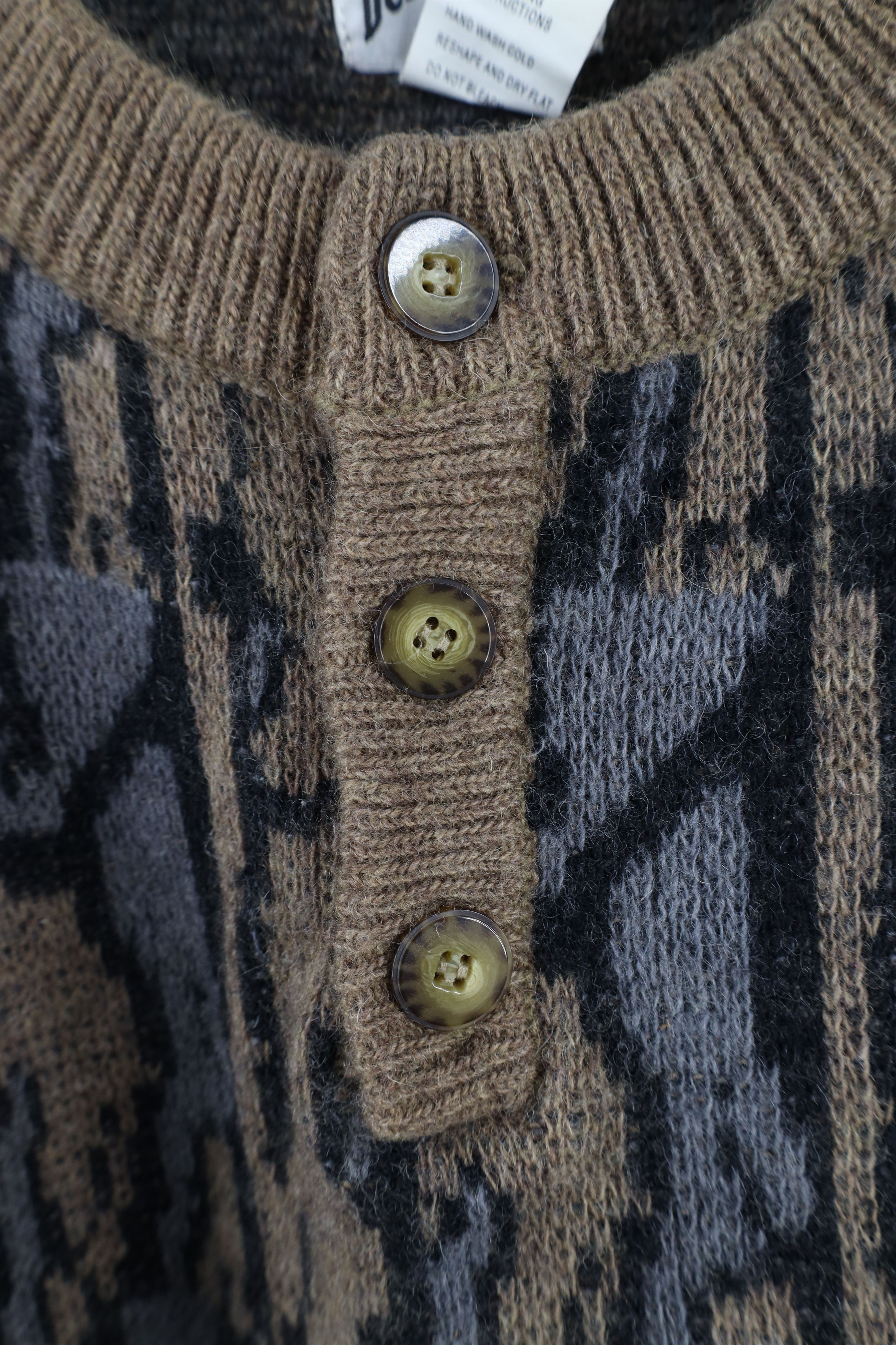 Vintage 80s 90s Streetwear Knit Camouflage Henley Sweater