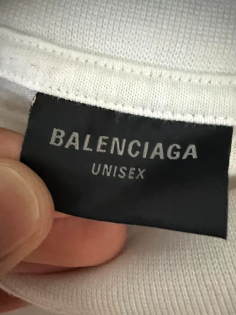 Balenciaga Balenciaga Football Short Sleeve White Size US S / EU 44-46 / 1 - 3 Thumbnail