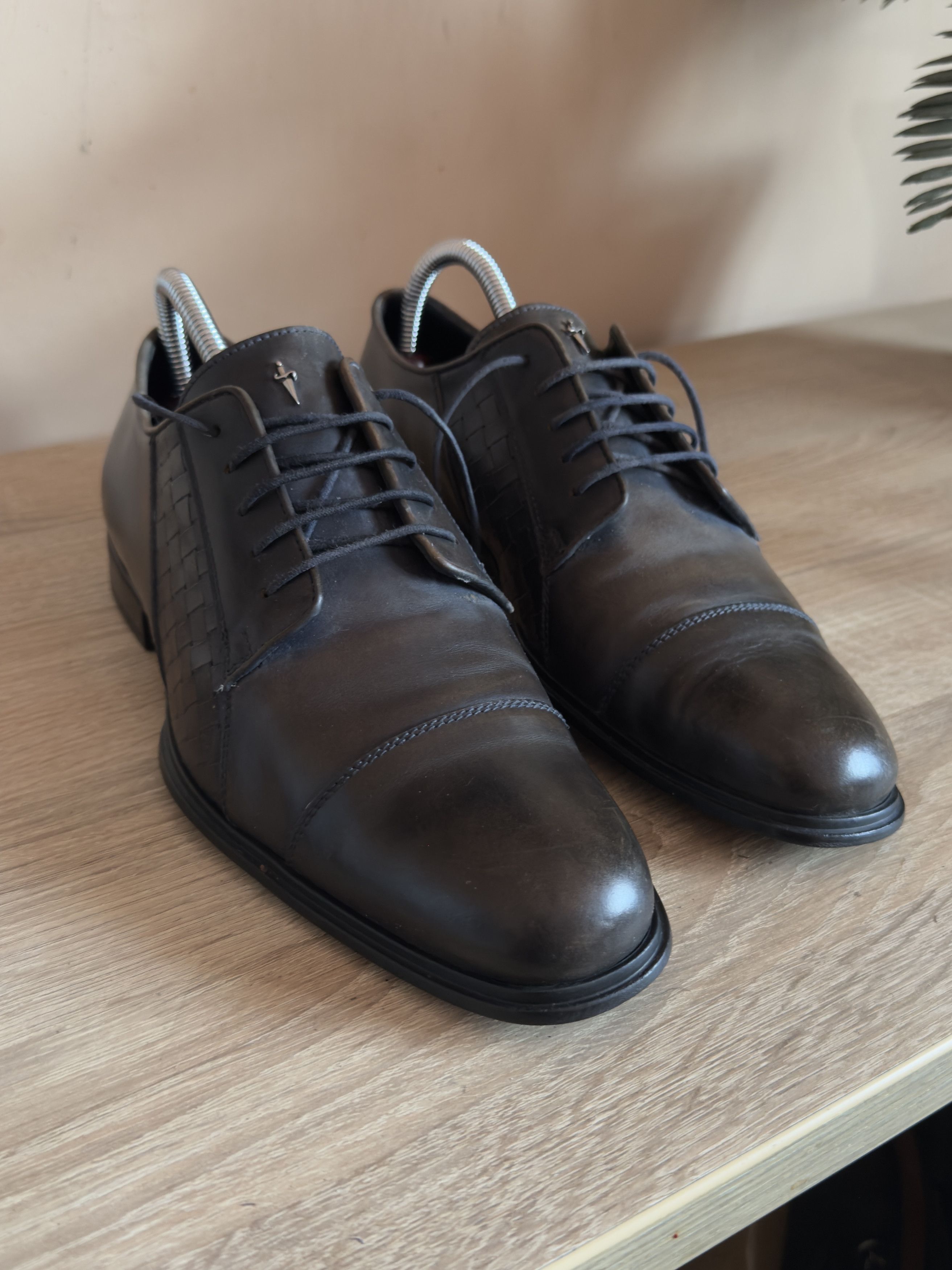 Paciotti Cesare paciotti derby leather shoes fit 40/41 EU 7 / 7.5 US Size US 7 / EU 40 - 4 Thumbnail