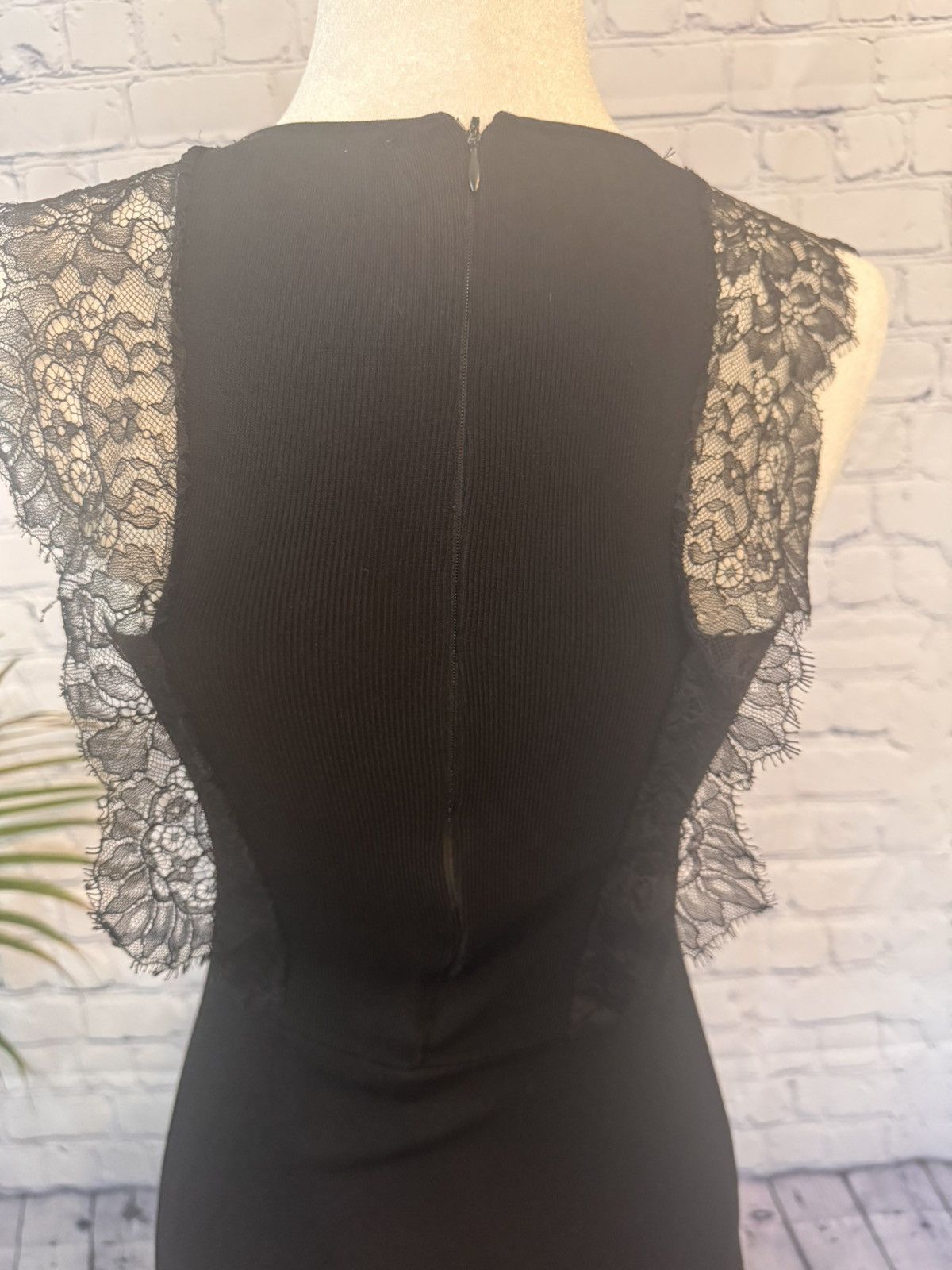 Zara ZARA knit black dress with lace accents Size S / US 4 / IT 40 - 7 Thumbnail