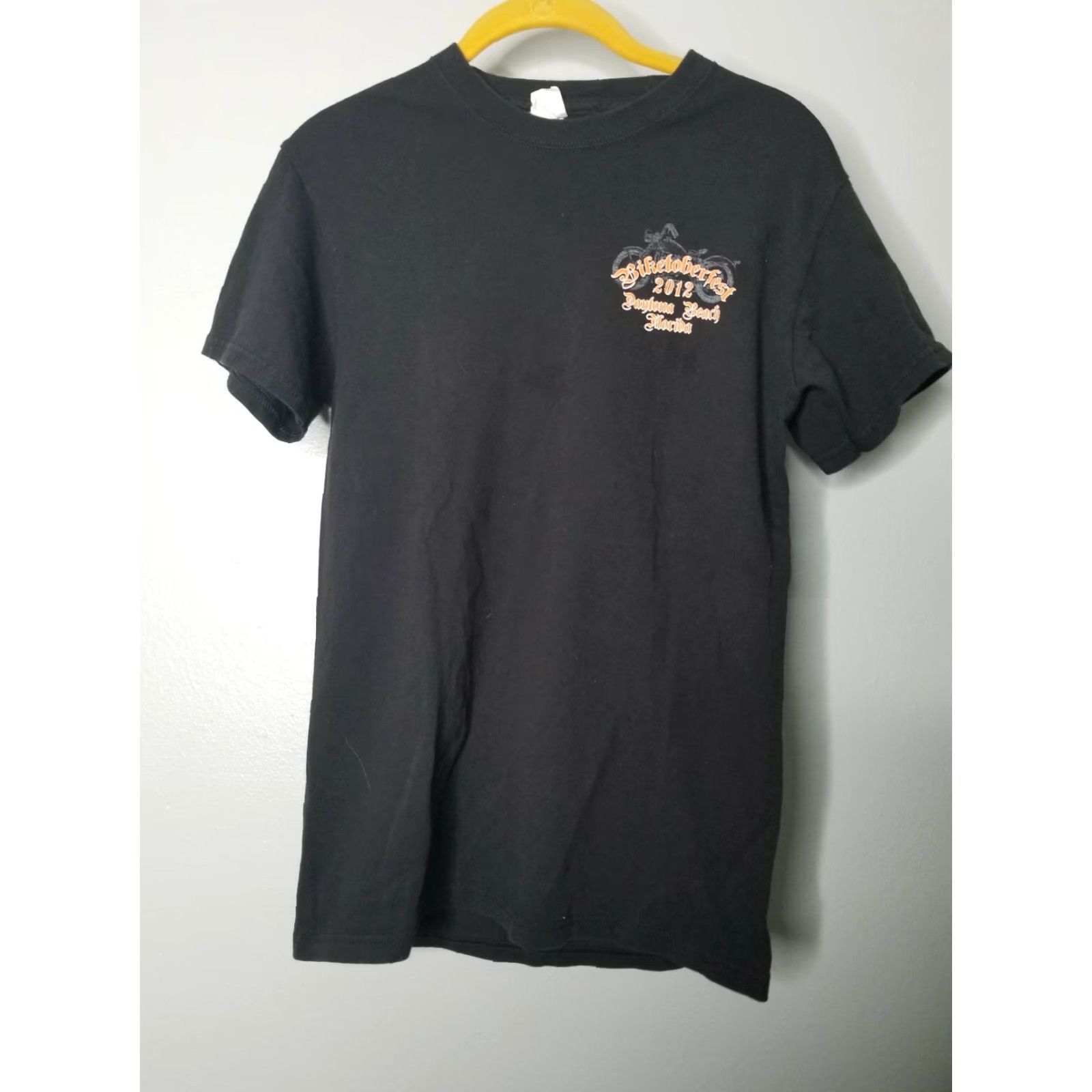 Gildan Mens S Shirt Daytona Beach Florida Black 2012 Biketoberfest Motorcycle Size US S / EU 44-46 / 1 - 2 Thumbnail