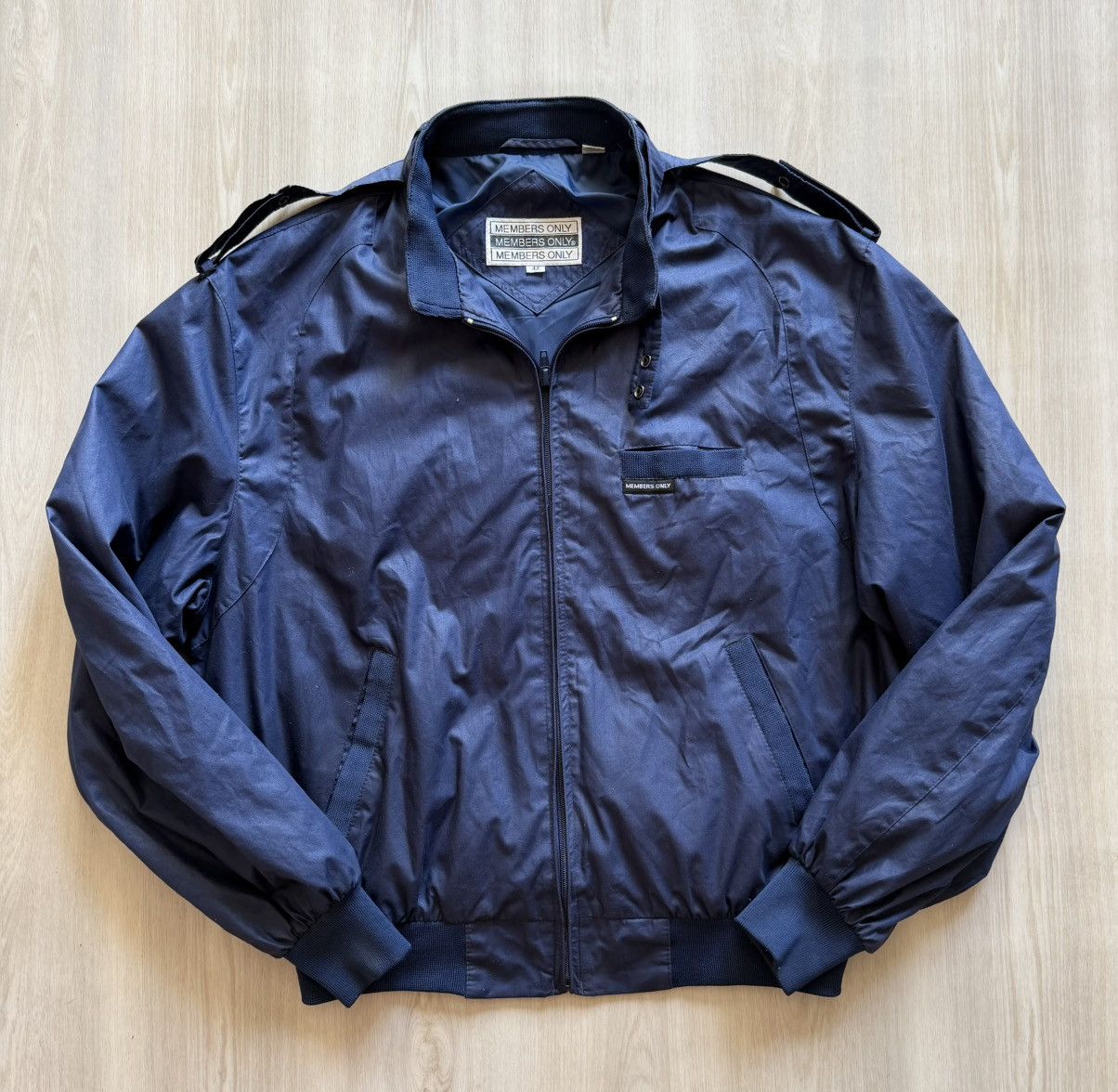 Vintage Vtg Oldsmobile Club North Texas Members Only Bomber Sz 42 Size US L / EU 52-54 / 3 - 3 Thumbnail
