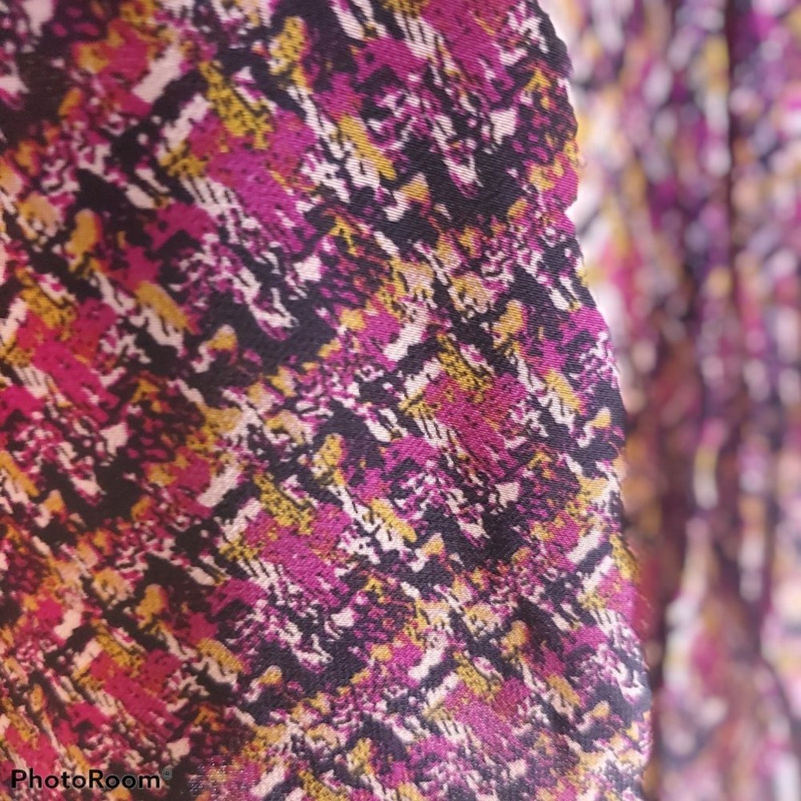 Ann Taylor Ann Taylor Loft | Modern Print Tank Top with Ruffles Size L / US 10 / IT 46 - 5 Thumbnail