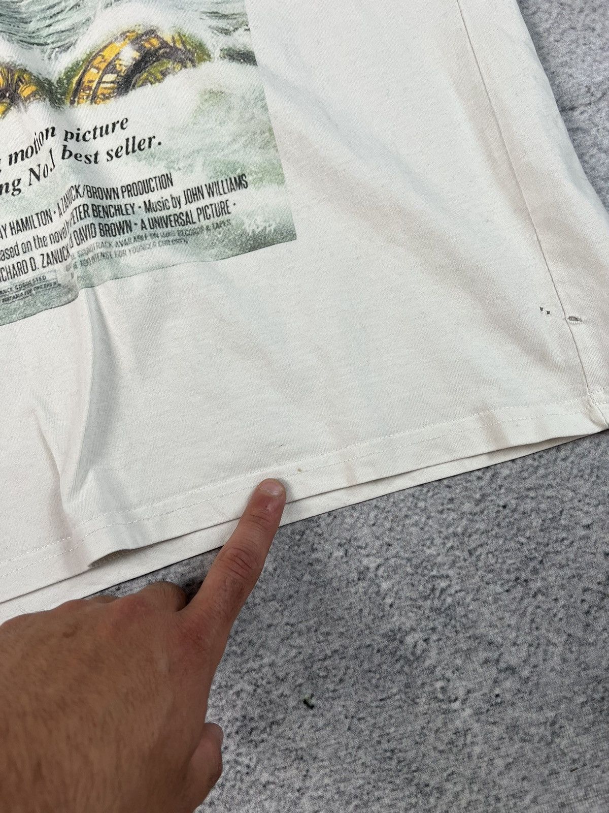 Band Tees × Vintage Vintage movie jaws merchandise T-shirt Size US M / EU 48-50 / 2 - 7 Thumbnail