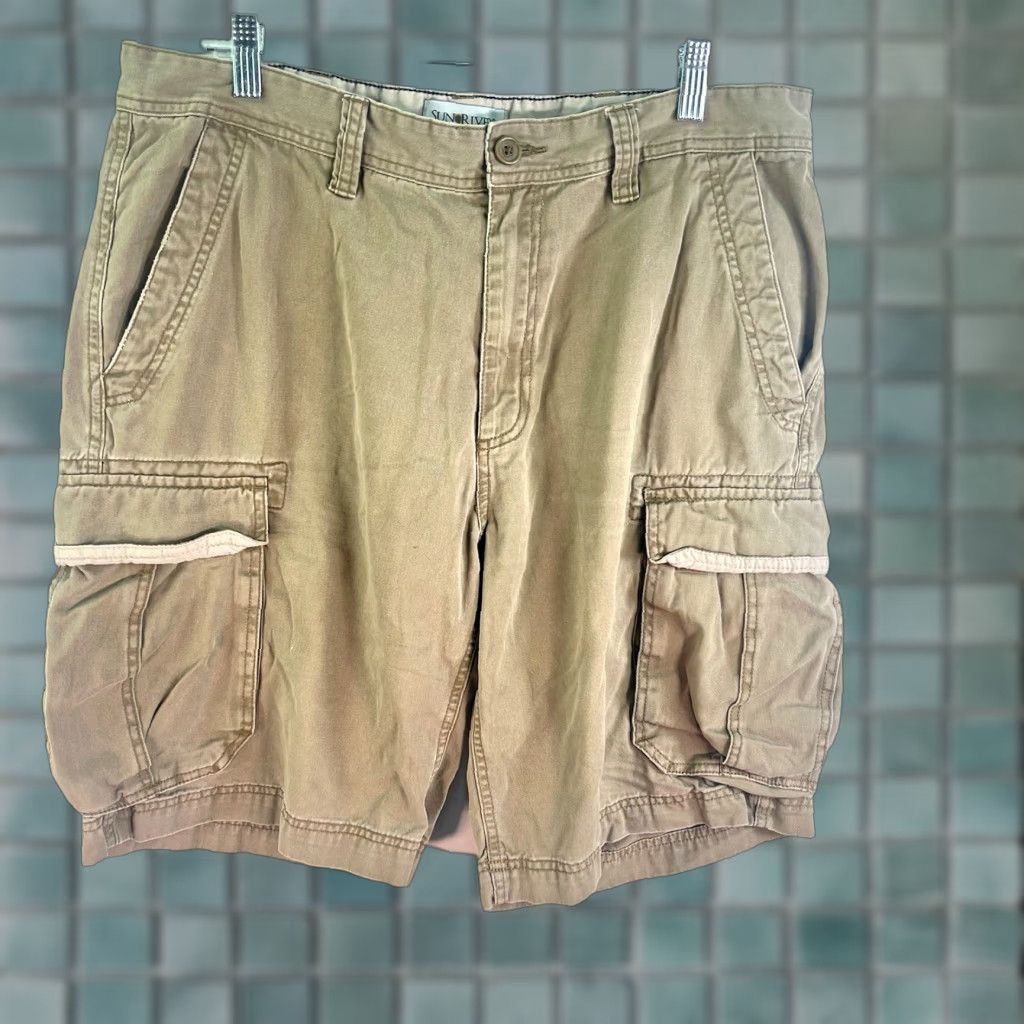 Vintage VINTAGE? [No, it's not vintage] Sun River Cargo Shorts Men 36 Beige Cotton Cargo Pocket Regular 10in Inseam Summer Spring Mens Size US 36 / EU 52 - 1 Thumbnail