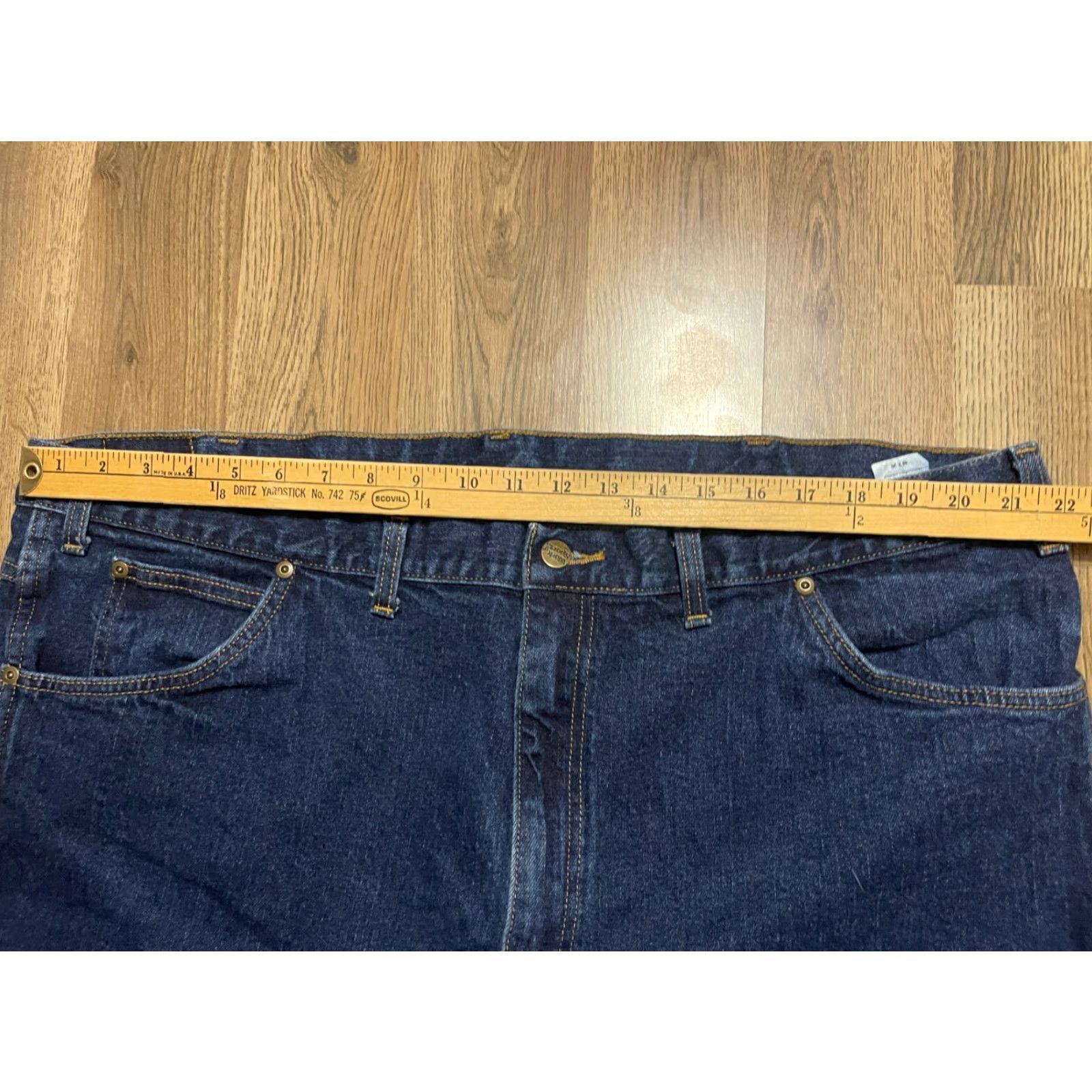 Vintage Work n' Sport Jeans Men's 46x28 Blue Denim Straight Leg Pockets Jeans Sports Style Regular Fit - 28 Inseam Pockets Mens Size US 30 / EU 46 - 5 Thumbnail