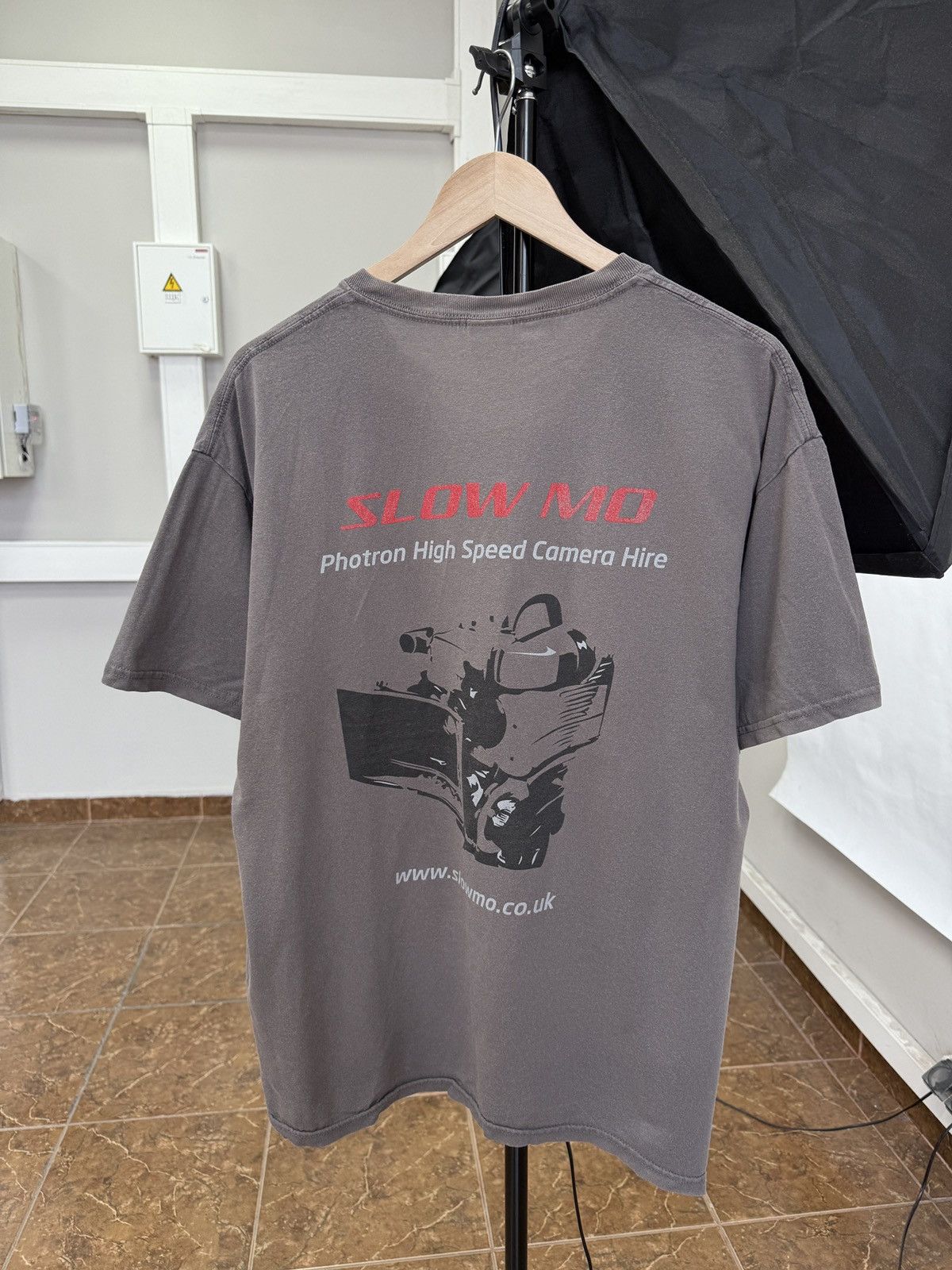 4GSELLER 🇺🇸 Vintage Y2K Slow Mo Photron High Speed Camera Hire T-Shirt Size US L / EU 52-54 / 3 - 1 Thumbnail