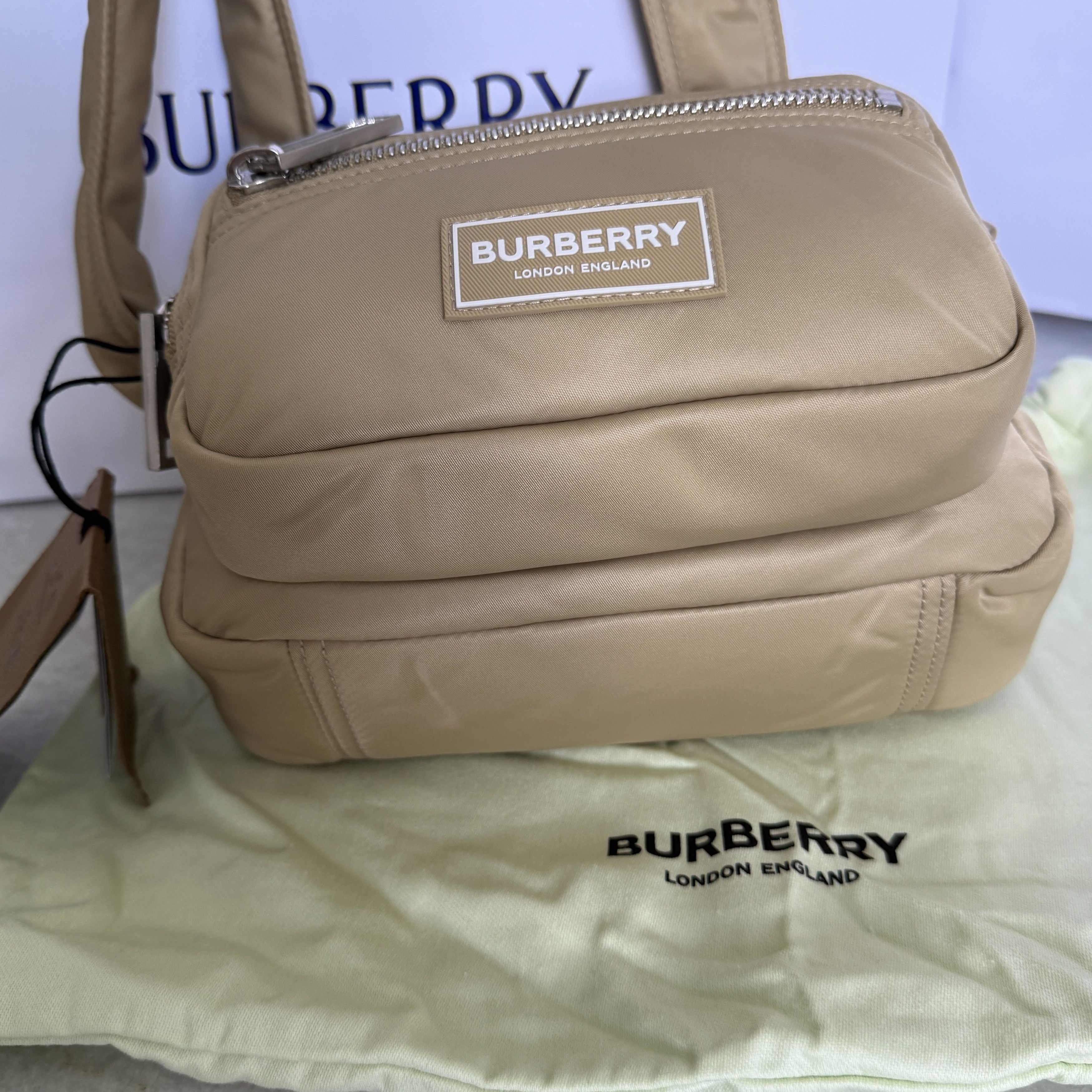 Burberry Burberry Warner Nylon Crossbody Bag 81044931 Camera Bag New Size ONE SIZE - 14 Thumbnail