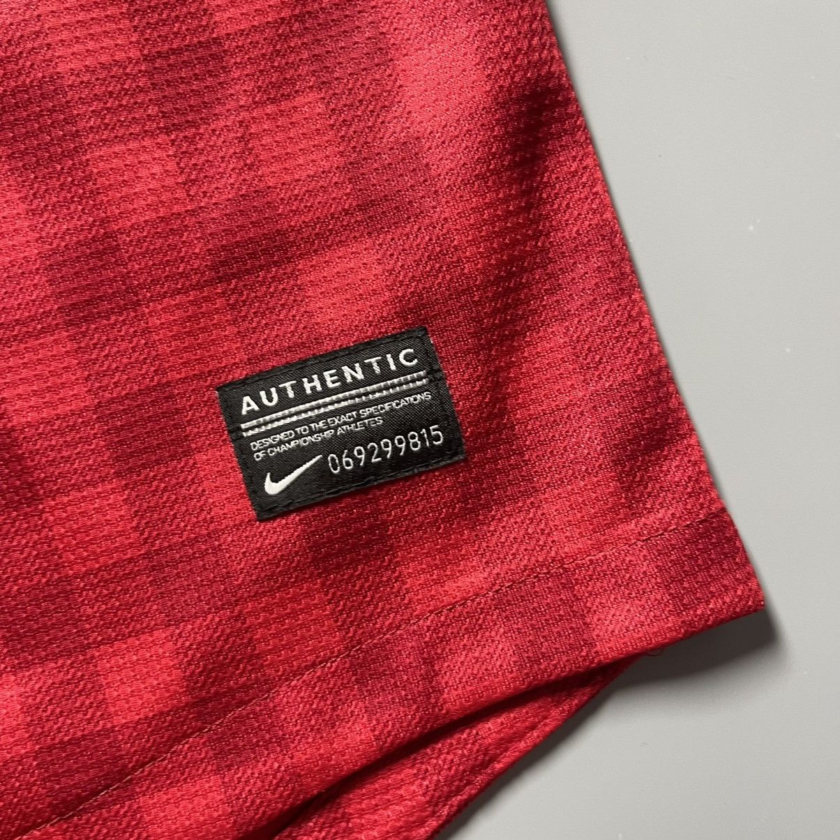 Vintage MAN UNITED NIKE 2012/2013 FOOTBALL HOME JERSEY #7 VALENCIA Size US S / EU 44-46 / 1 - 8 Thumbnail