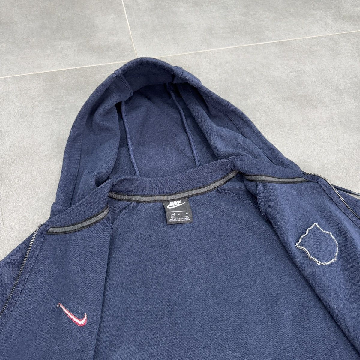 Nike Nike FC Barcelona NSW Hoodie Size M Size US M / EU 48-50 / 2 - 13 Thumbnail