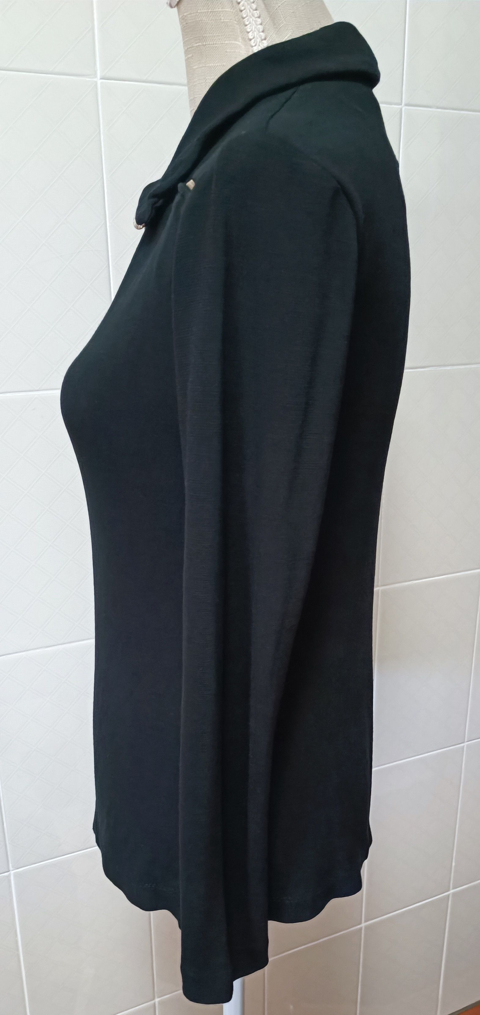 Jean Paul Gaultier Black sweater with Zippers on the front, above the bust. Size M / US 6-8 / IT 42-44 - 12 Thumbnail