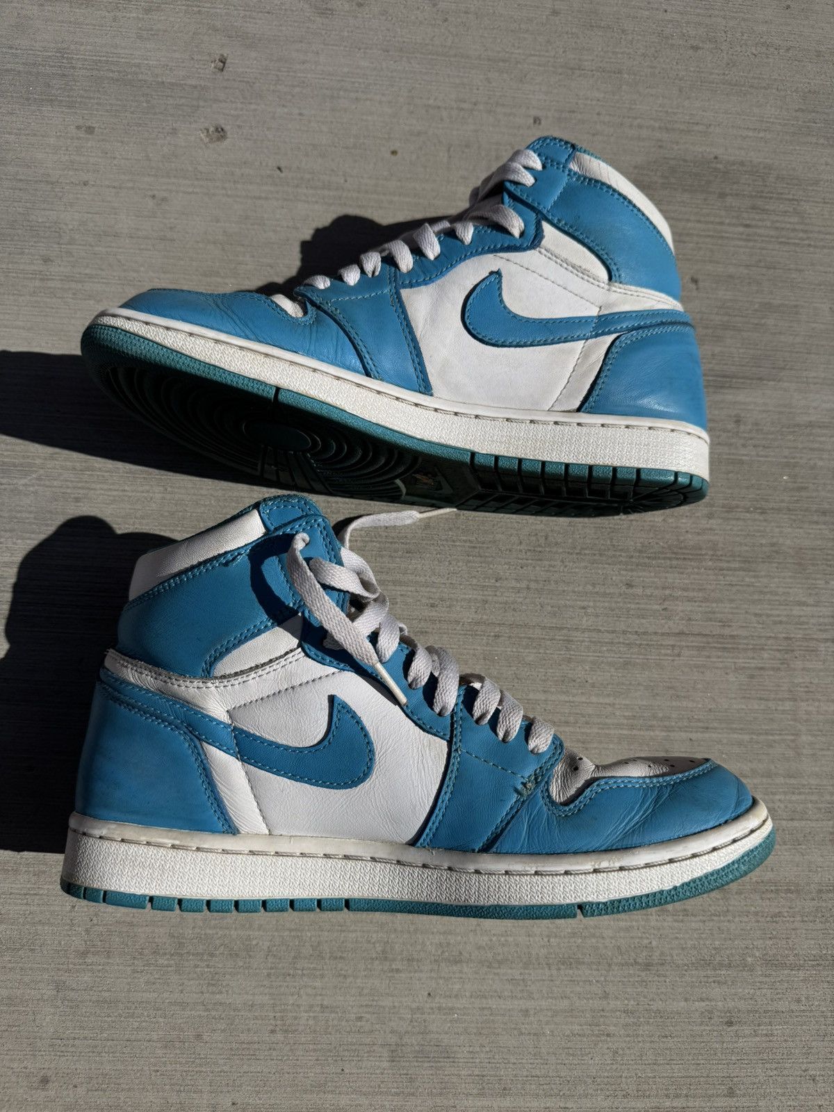 Jordan Brand JORDAN 1 RETRO HIGH OG UNC UNIVERSITY BLUE 2015 SIZE 8 Size US 8 / EU 41 - 2 Thumbnail