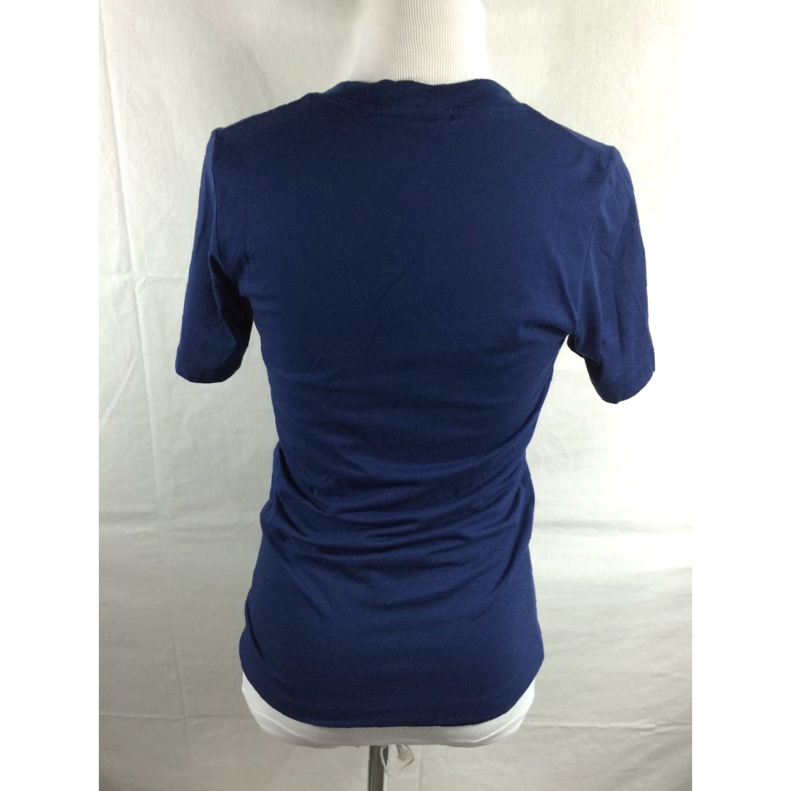Vintage St Louis Rams Football Women's V Neck T Shirt Sz M NWOT Tee - LA Size M / US 6-8 / IT 42-44 - 5 Thumbnail