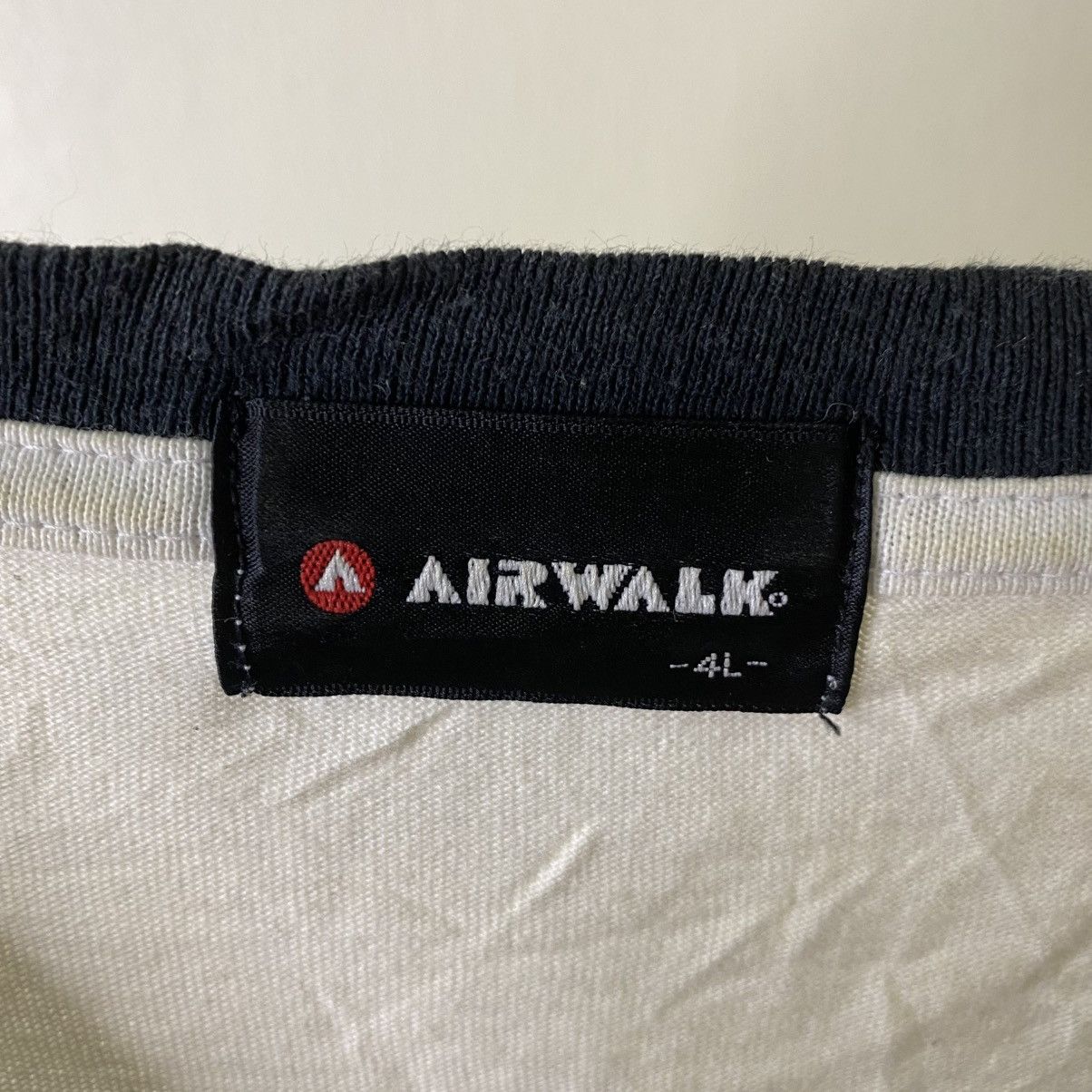 Airwalk Vintage Y2K Airwalk Skateboard Double Layer LS T Shirt Size US XXL / EU 58 / 5 - 3 Thumbnail