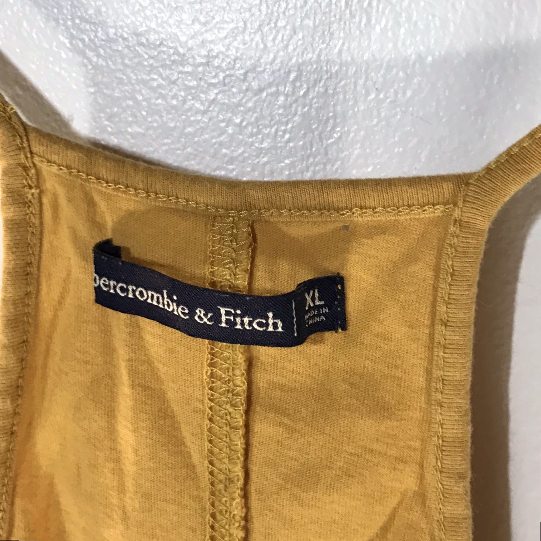 Abercrombie & Fitch Abercrombie & Fitch Yellow Button-Up Tank Top Womens Size XL Racerback Casual Lightweight Size XL / US 12-14 / IT 48-50 - 2 Thumbnail