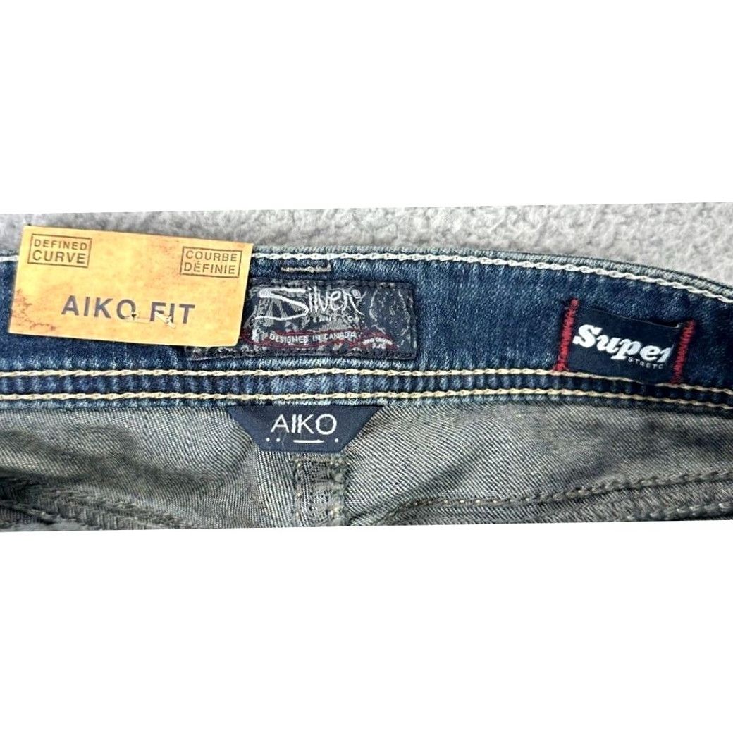 Silver Jeans Co. VINTAGE Silver Jeans Co. Cropped Jeans Womens 29X22 Blue Distressed Aiko Fit Denim NEW Size 29" - 6 Thumbnail