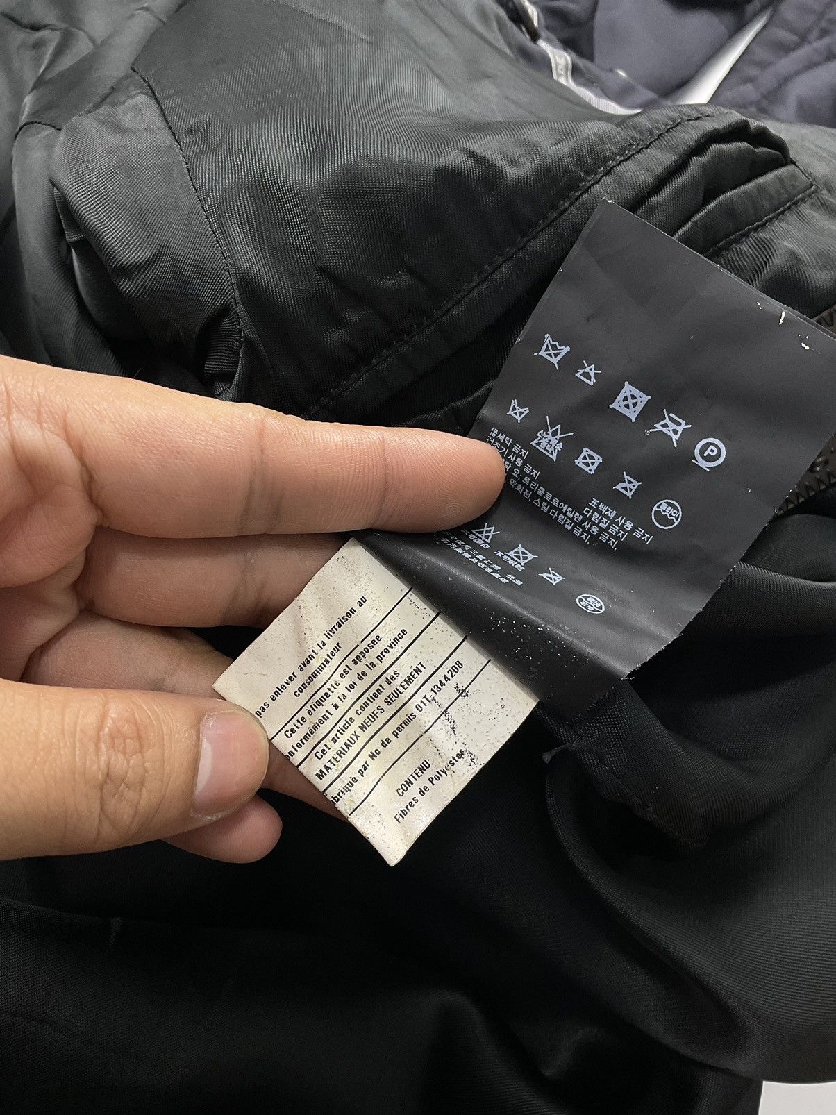 Prada Prada BLack Tab Fur Hood Utility Jacket Size US M / EU 48-50 / 2 - 22 Thumbnail