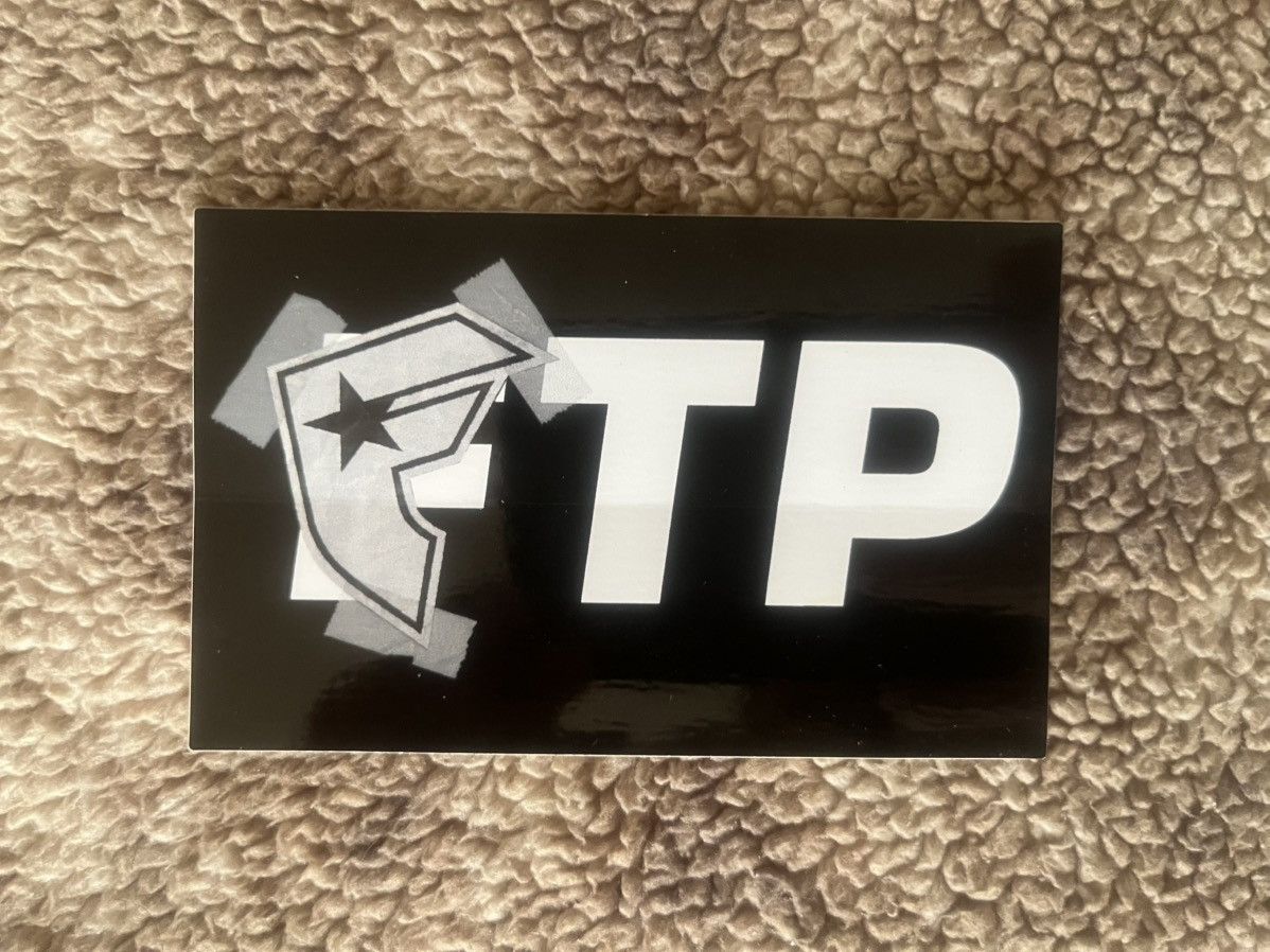 Famous Stars And Straps × Fuck The Population FTP x STARS AND STRAPS logo sticker Size ONE SIZE - 1 Preview