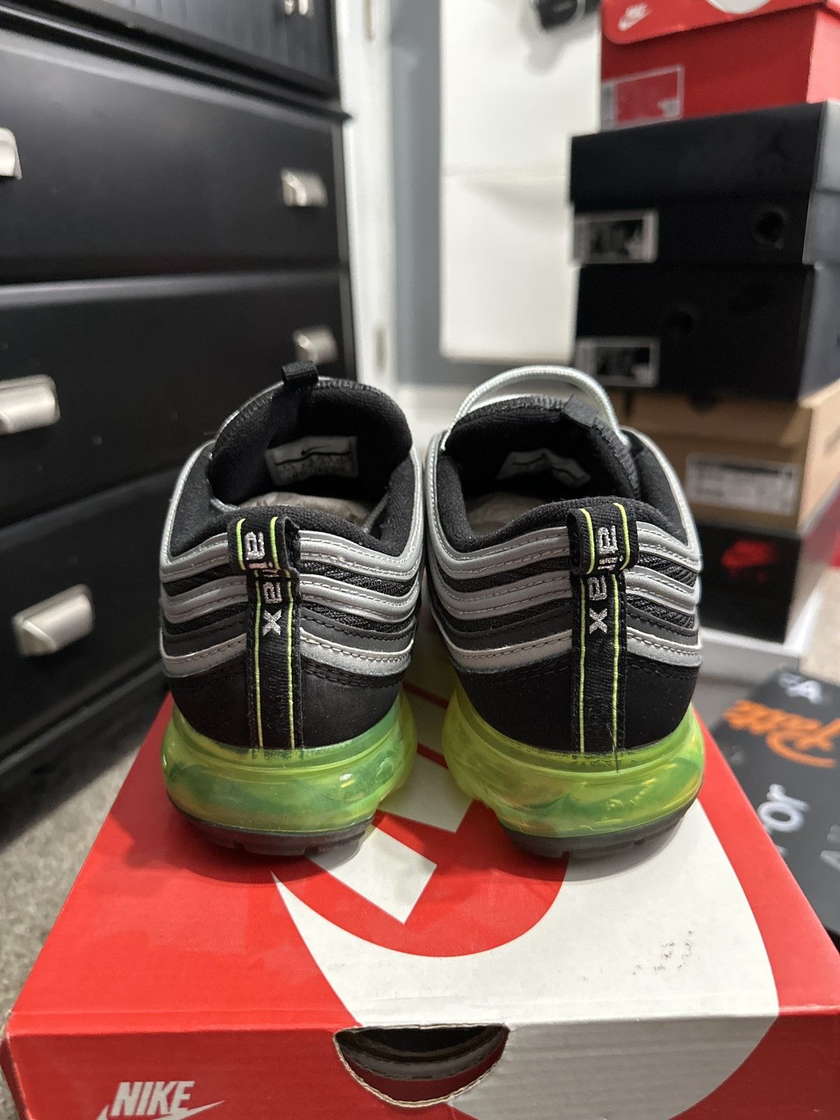 Nike Air Vapormax ‘97 Size US 7.5 / EU 40-41 - 4 Thumbnail