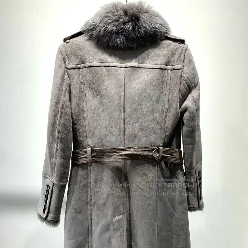 Burberry Burberry Gray Women's Coat with Fur Collar. Size XL / US 12-14 / IT 48-50 - 2 Thumbnail