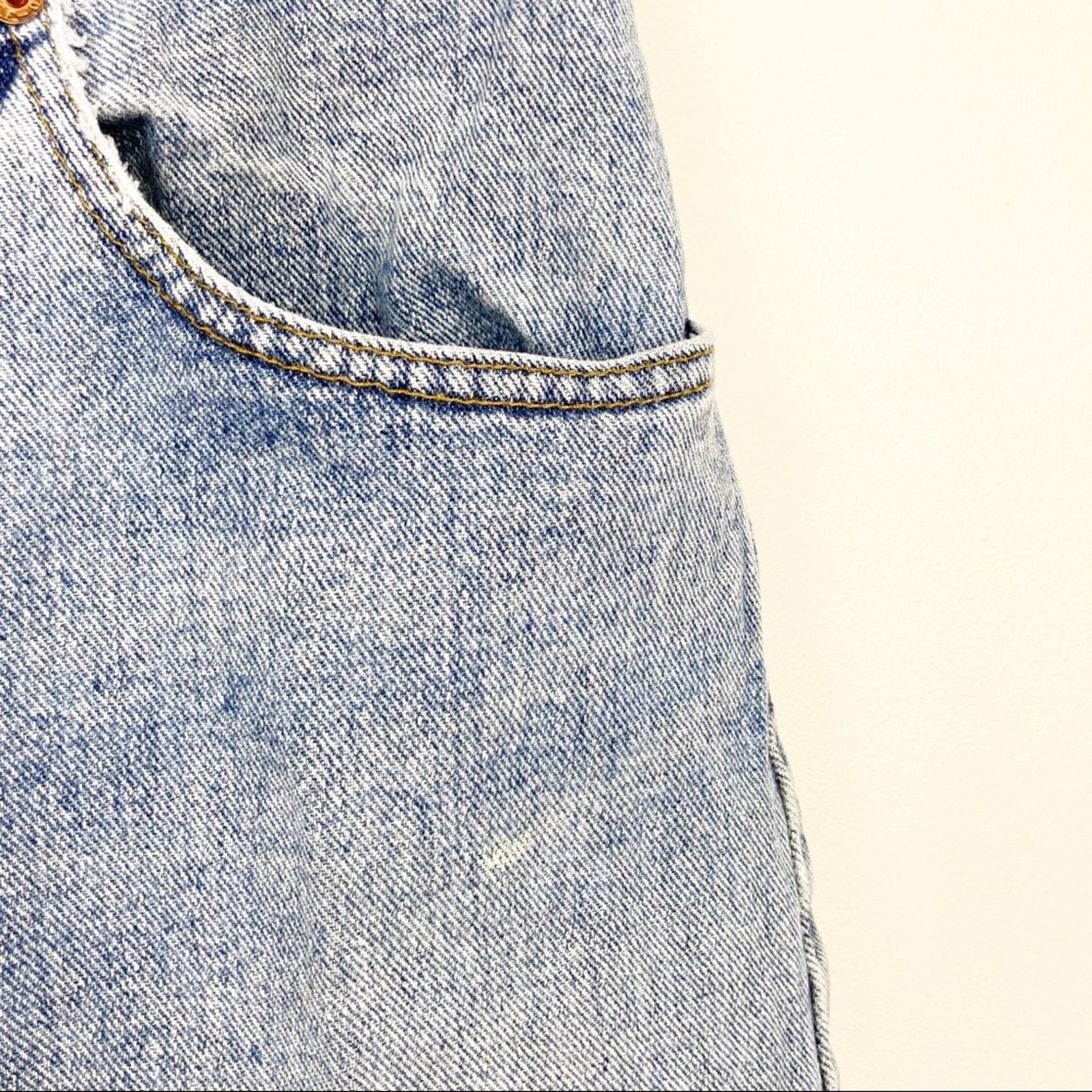 Levi's Vintage Levi’s 560 High Waisted Mom Jeans Size 30" / US 8 / IT 44 - 7 Thumbnail