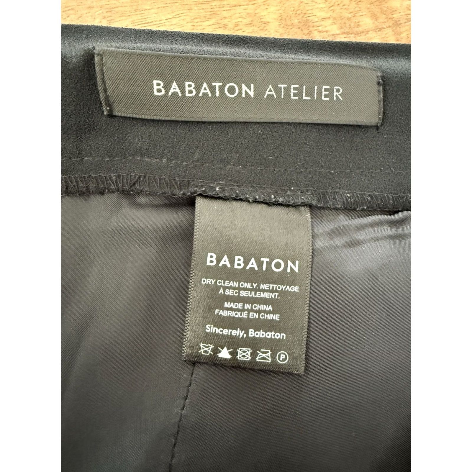 Aritzia Aritzia Babaton Black Conan Cropped Ankle Pants Women’s 6 Elastic Waist Office Size 28" / US 6 / IT 42 - 4 Thumbnail