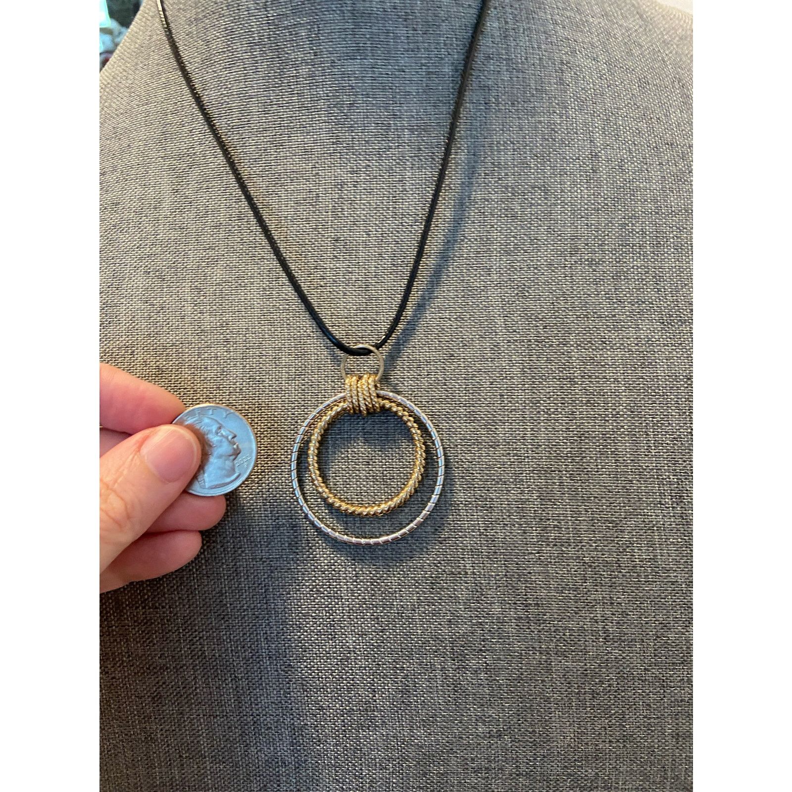 Handmade round pendant necklace mixed tone Size ONE SIZE - 2 Thumbnail