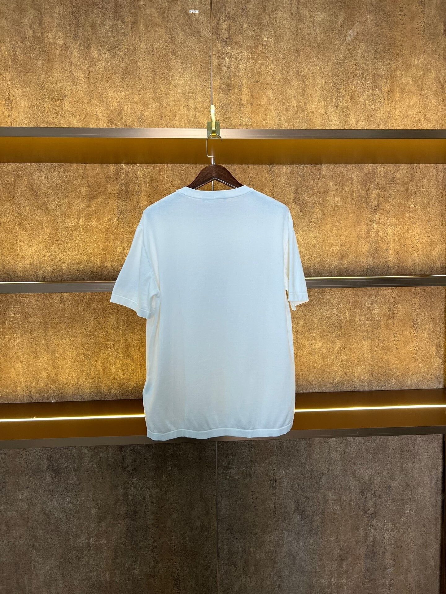 Louis Vuitton LV Logo Short-Sleeve Tee Size US XL / EU 56 / 4 - 2 Thumbnail