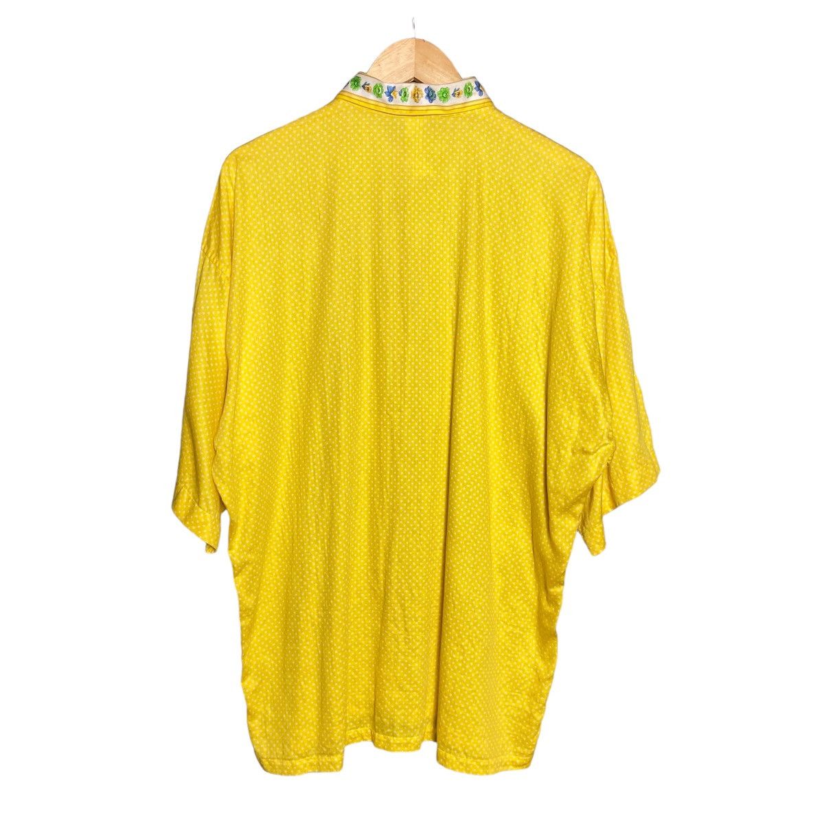 Versace × Vintage Vintage 90s Versace Mare Polka Dot Shirt Size US XL / EU 56 / 4 - 2 Thumbnail