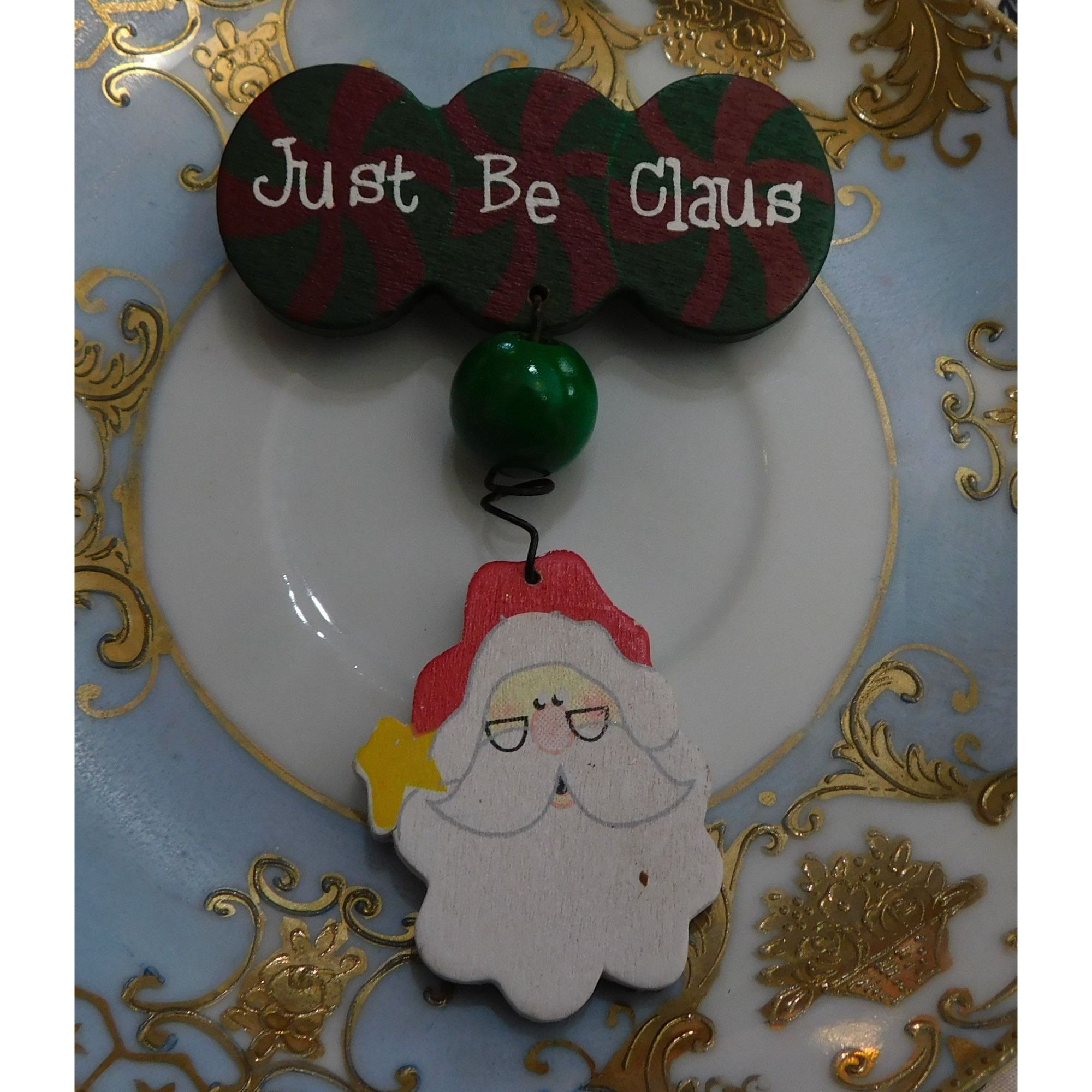 Other Just Be Clause Santa Christmas Painted Brooch Size ONE SIZE - 7 Thumbnail