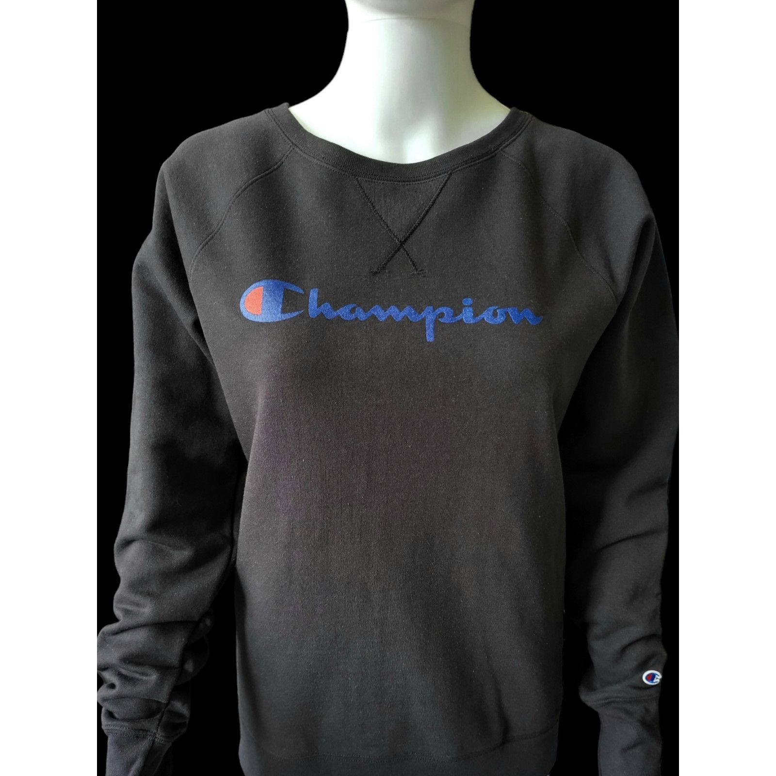 Champion NWT CHAMPION Incognito Classic Black Fleece Crew Sweatshirt Size S / US 4 / IT 40 - 2 Thumbnail