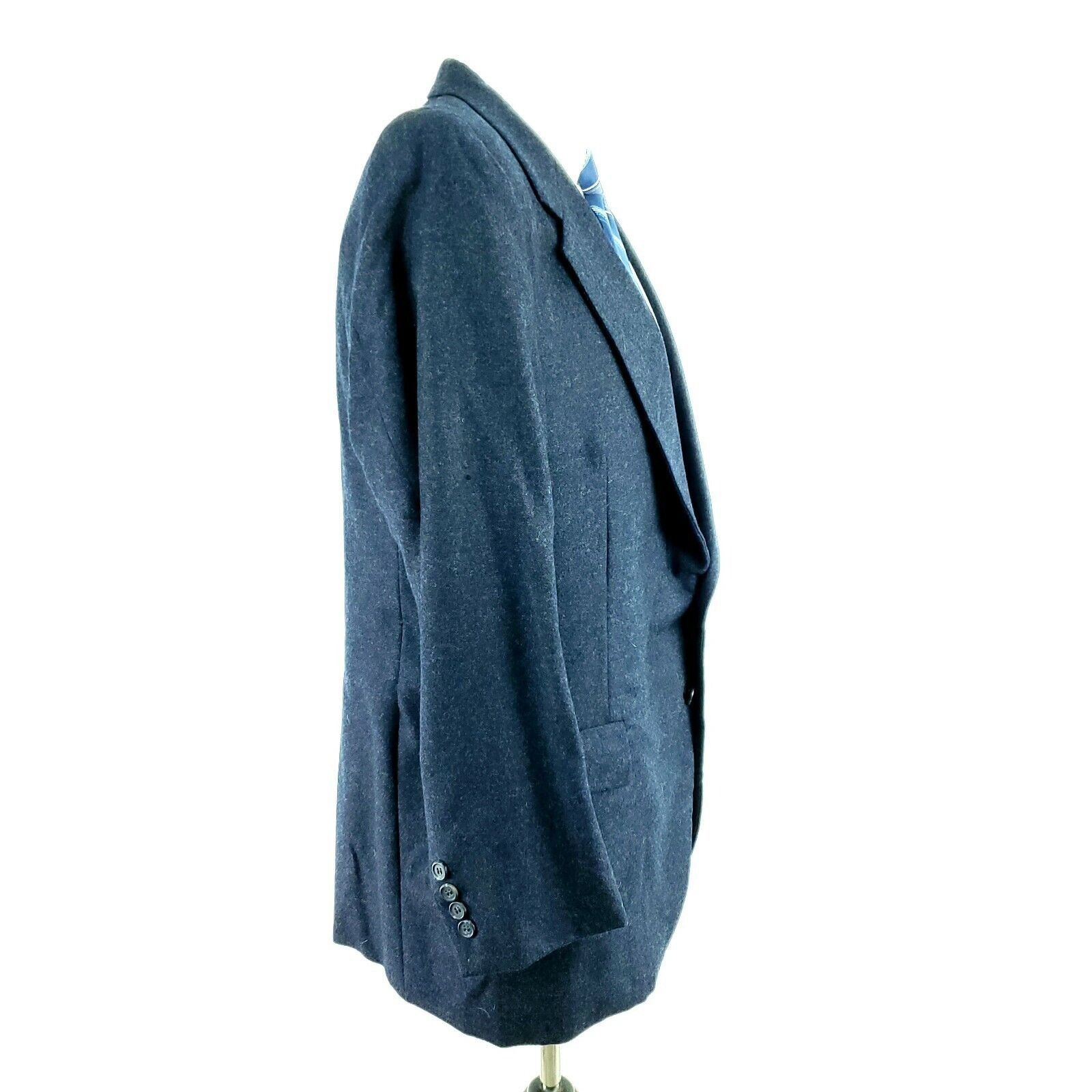 Hickey Freeman Hickey Freeman Boardroom 40R 2 Button Blue Heavy Wool Sport Size 40R - 7 Thumbnail
