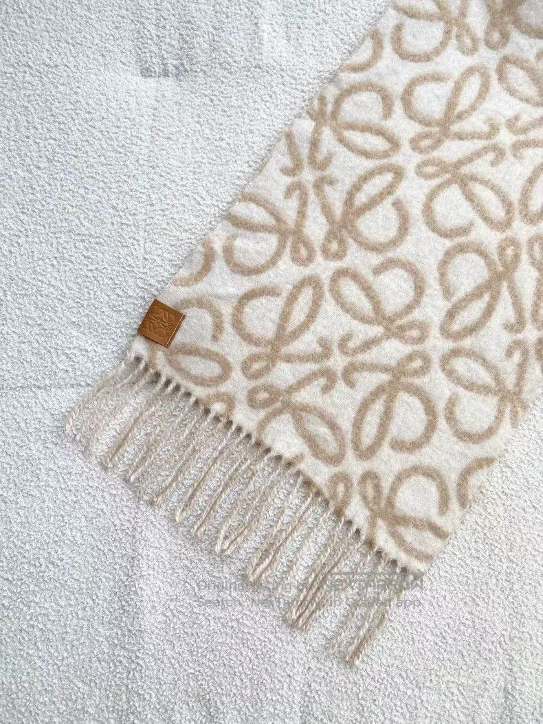 Loewe Loewe Logo Print Scarf Size ONE SIZE - 4 Thumbnail