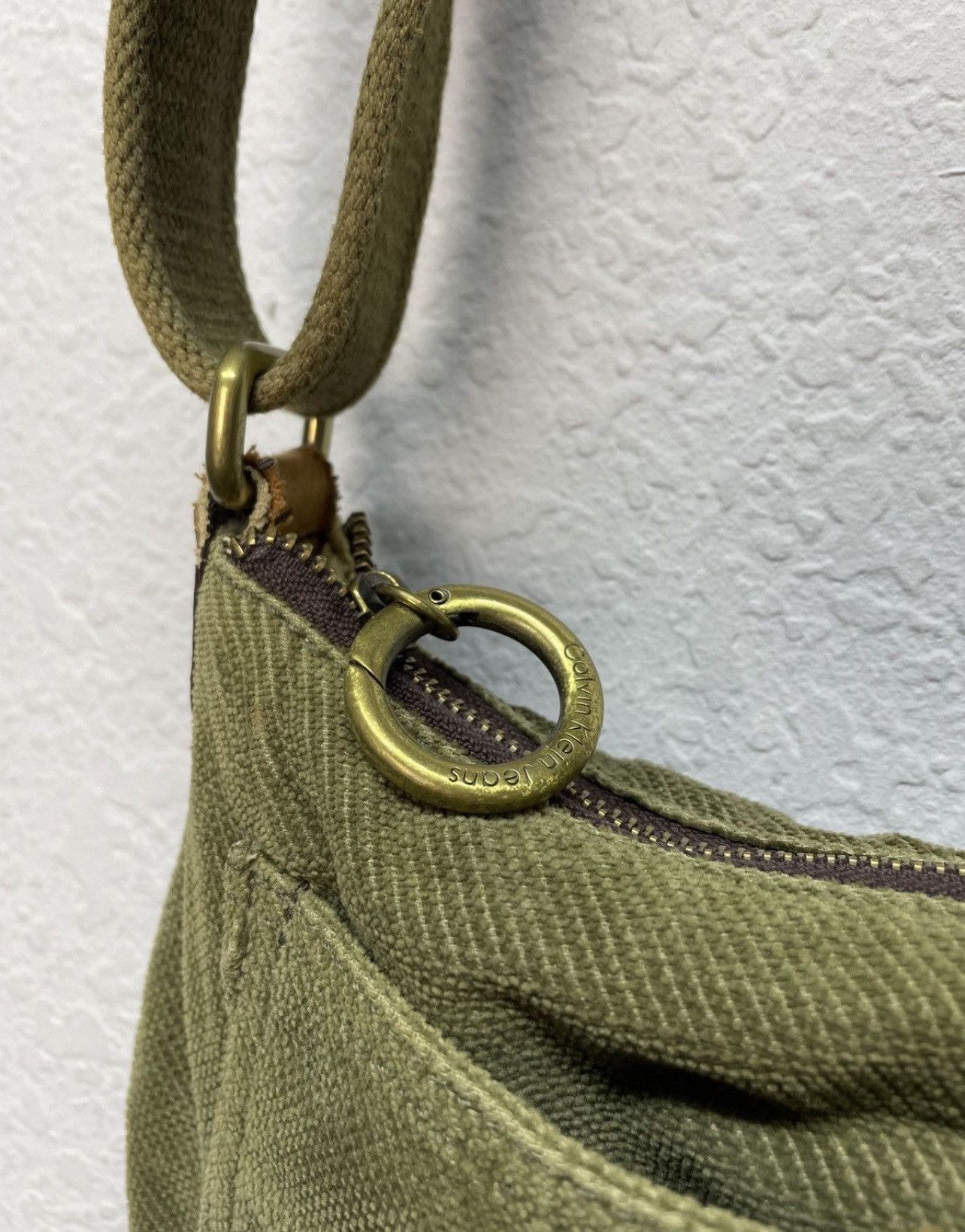 Calvin Klein Vintage Calvin Klein 00s Velvet Leather Bag Kmrii Style Size ONE SIZE - 17 Thumbnail