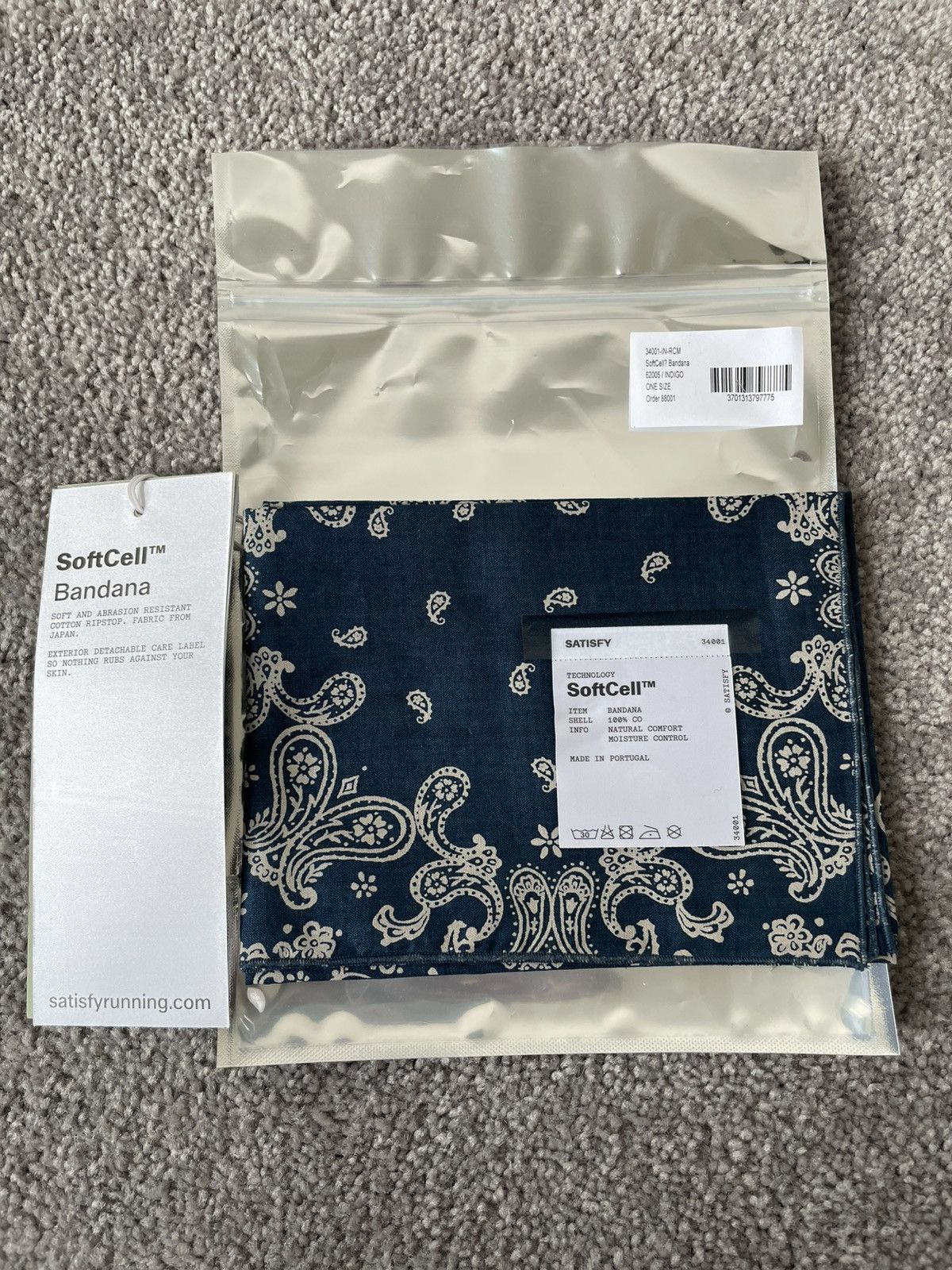 Satisfy Satisfy Running Bandana Running Cult Member Size ONE SIZE - 1 Thumbnail