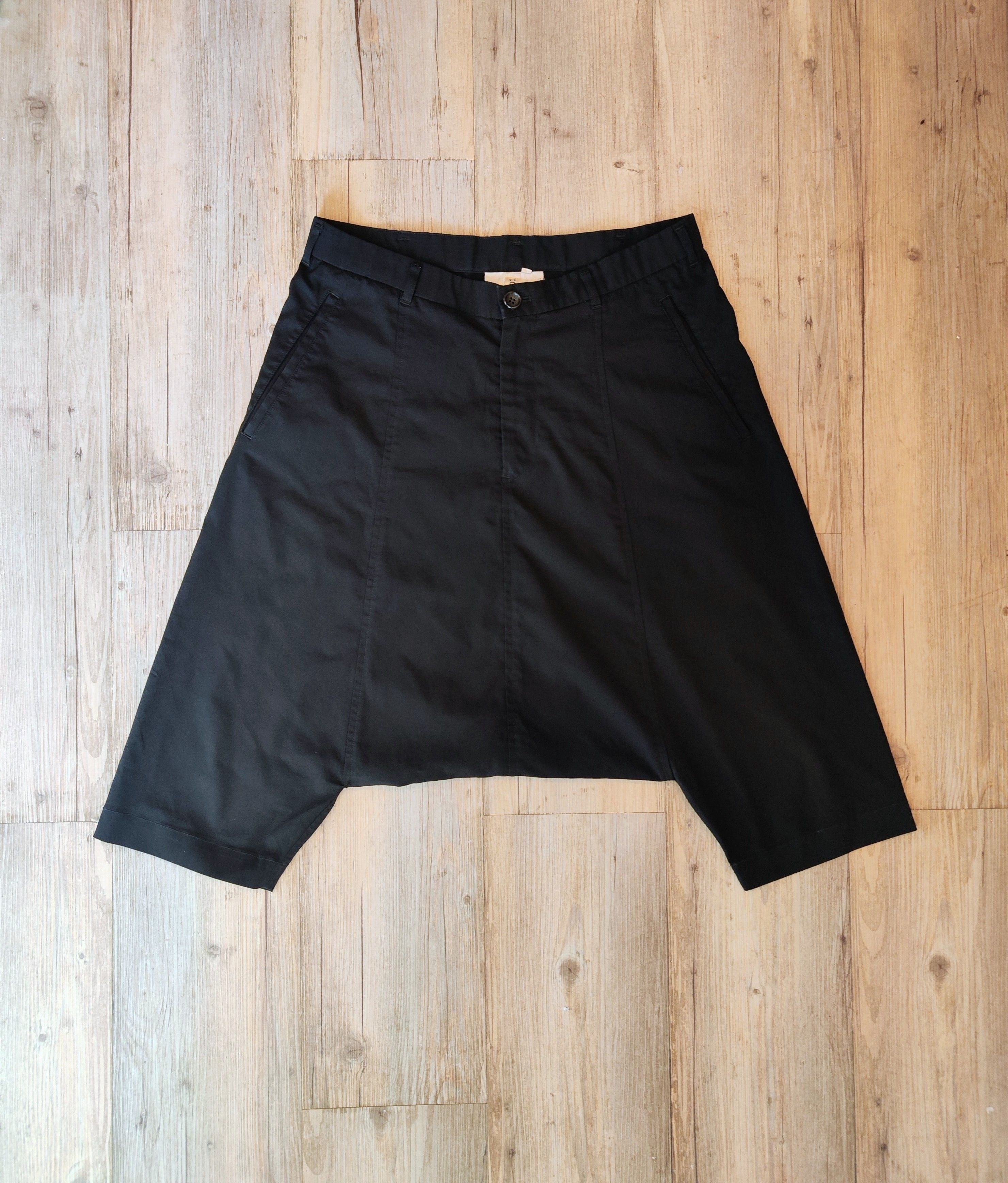 Comme des Garcons Drop crotch short pants.Like Devoa or Damir Doma Size US 30 / EU 46 - 1 Thumbnail