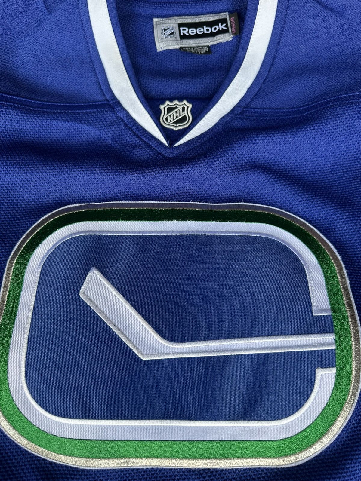 NHL × Vintage OFFICIAL VTG REEBOK NHL Vancouver CANUCKS JERSEY STITCHED Size US XS / EU 42 / 0 - 5 Thumbnail