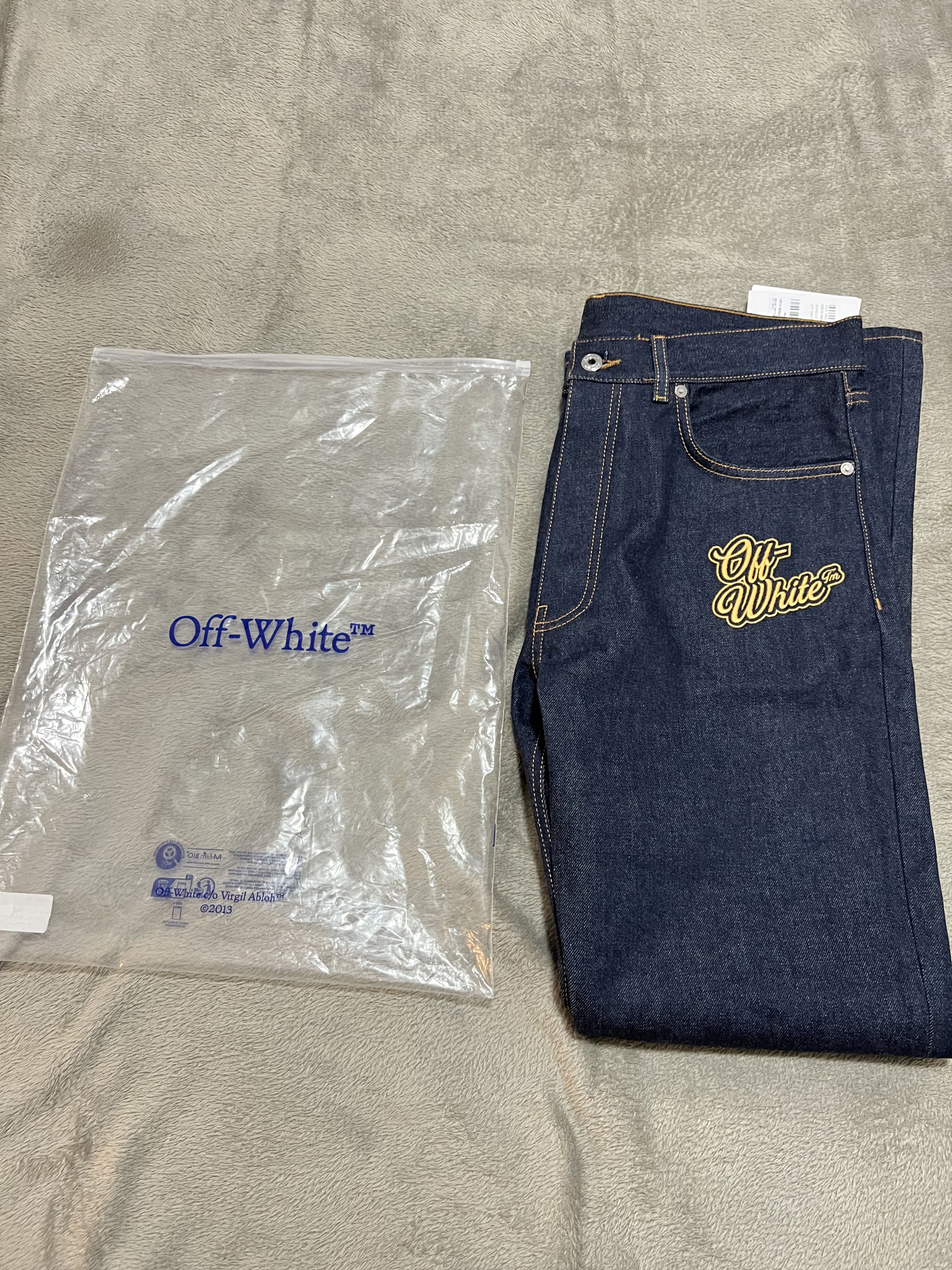 Off-White Off-White SS24 “90s Logo” Raw Blue Flare Jeans - W31 Size US 31 - 11 Thumbnail