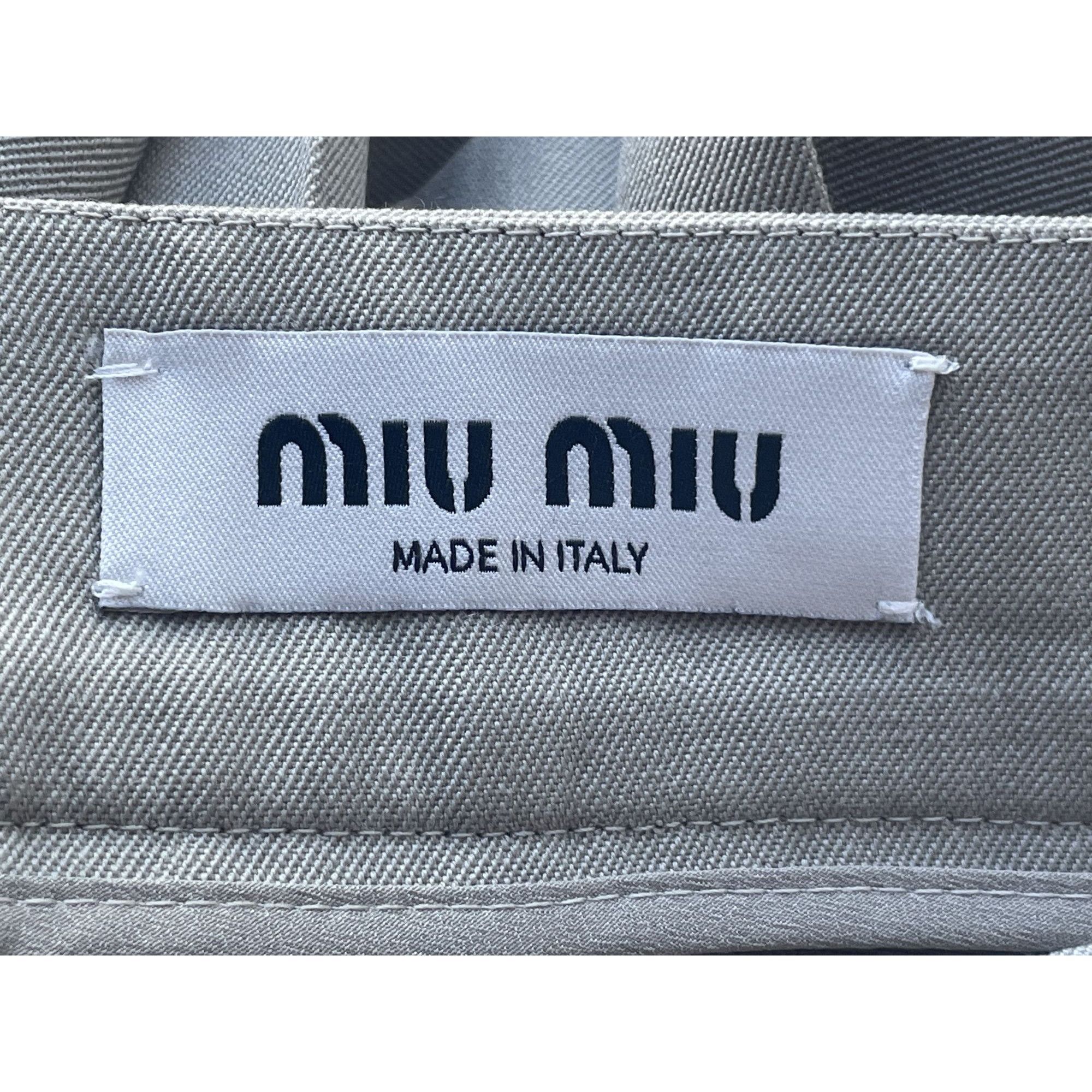 Miu Miu Miu Miu Gray Pleated Wool Skirt With Button Detail Made In I Size 36" / US 14 / IT 50 - 4 Thumbnail