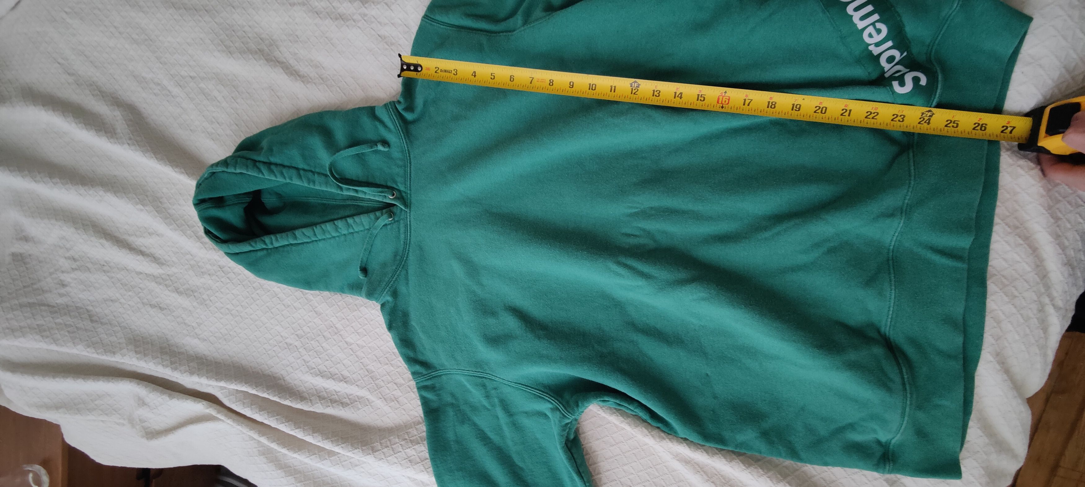 Supreme Supreme Corner Label Hooded Sweatshirt in Light Pine Size US XL / EU 56 / 4 - 7 Thumbnail