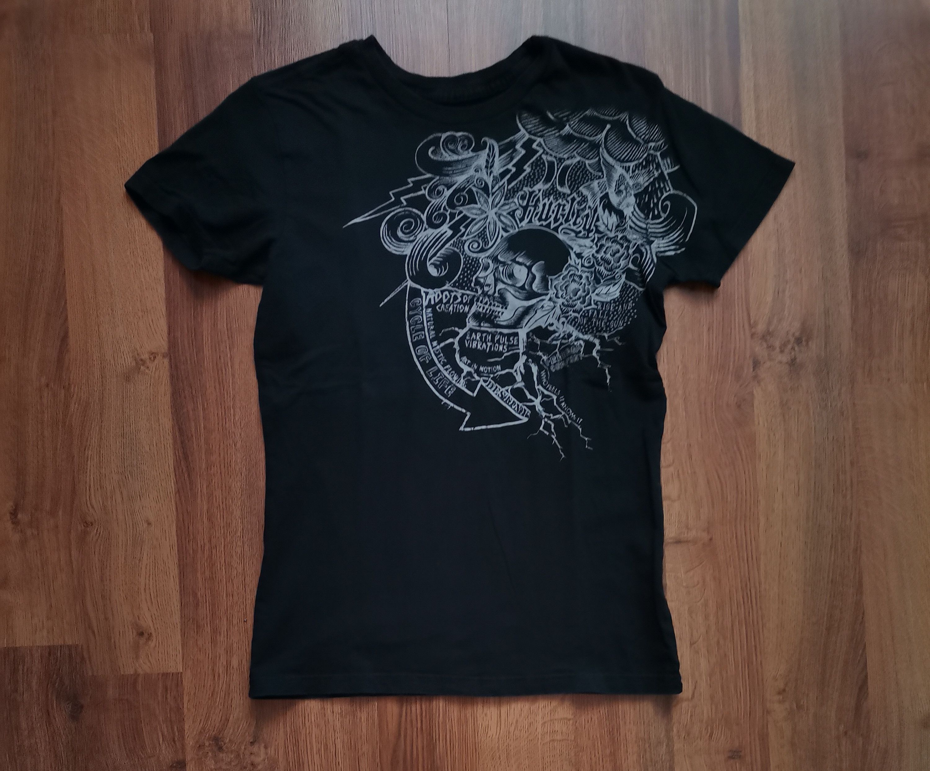 Affliction Hurley Women's Skull Tattoo Tee Size S / US 4 / IT 40 - 1 Thumbnail