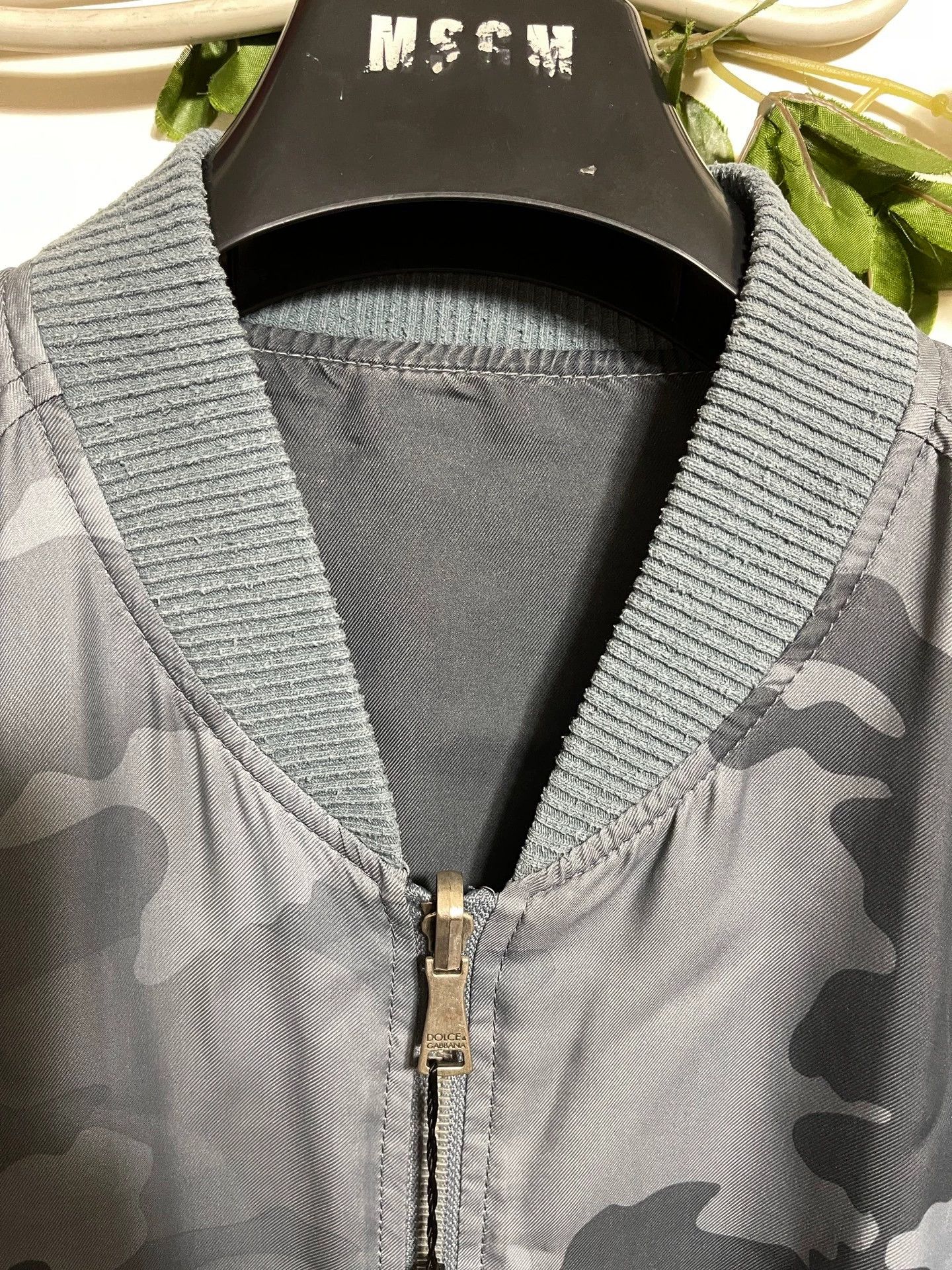 Dolce & Gabbana DG Double-Face Silk Distressed Camo/Plain Jacket 46 Size US S / EU 44-46 / 1 - 4 Thumbnail