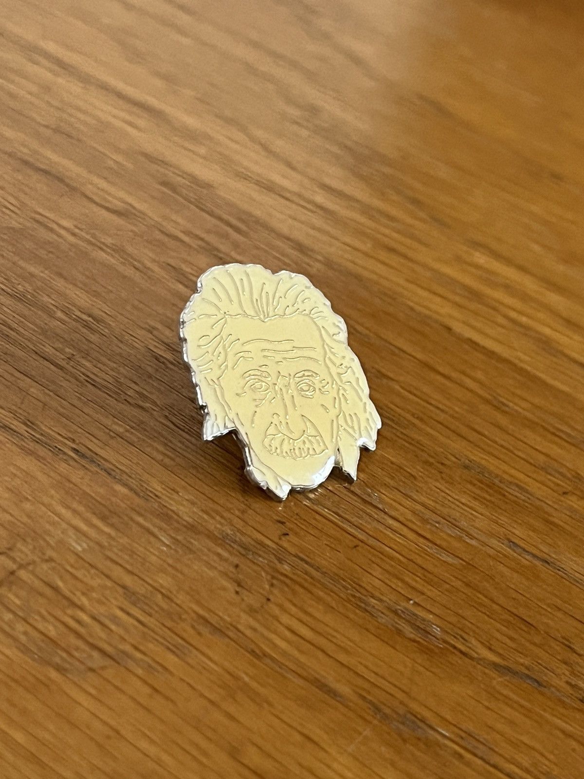 Arts & Science × Vintage Albert Einstein vintage pin Size ONE SIZE - 2 Thumbnail