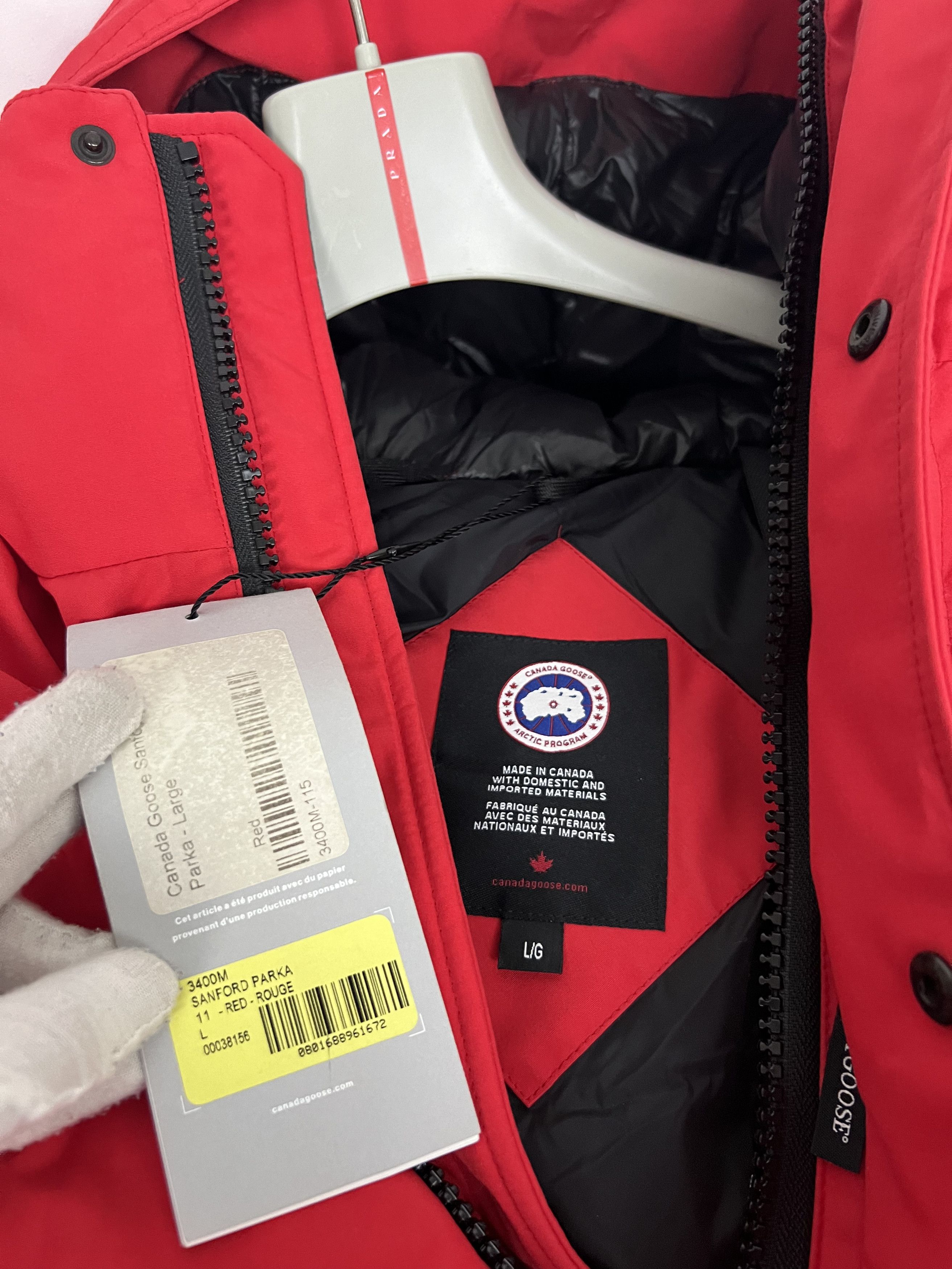 Canada Goose canada goose puffer parka size L-XL NEW luxury Size US L / EU 52-54 / 3 - 22 Thumbnail