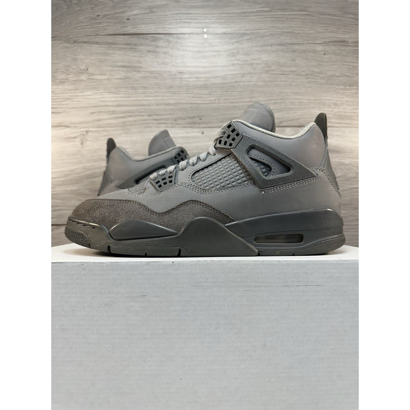 Jordan Brand Air Jordan 4 Retro SE Wet Cement - Size 9 Size US 9 / EU 42 - 1 Thumbnail
