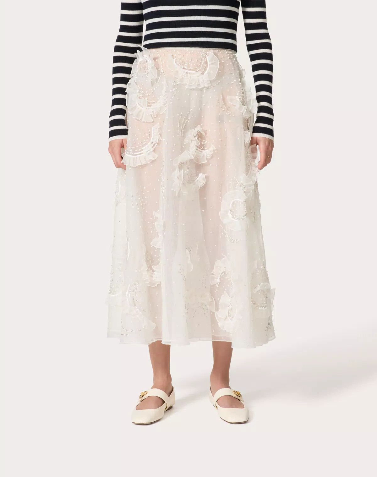 Valentino o1s1wg110426 Midi Skirt in Embroidered Organza in White Size 27" / US 4 / IT 40 - 5 Thumbnail